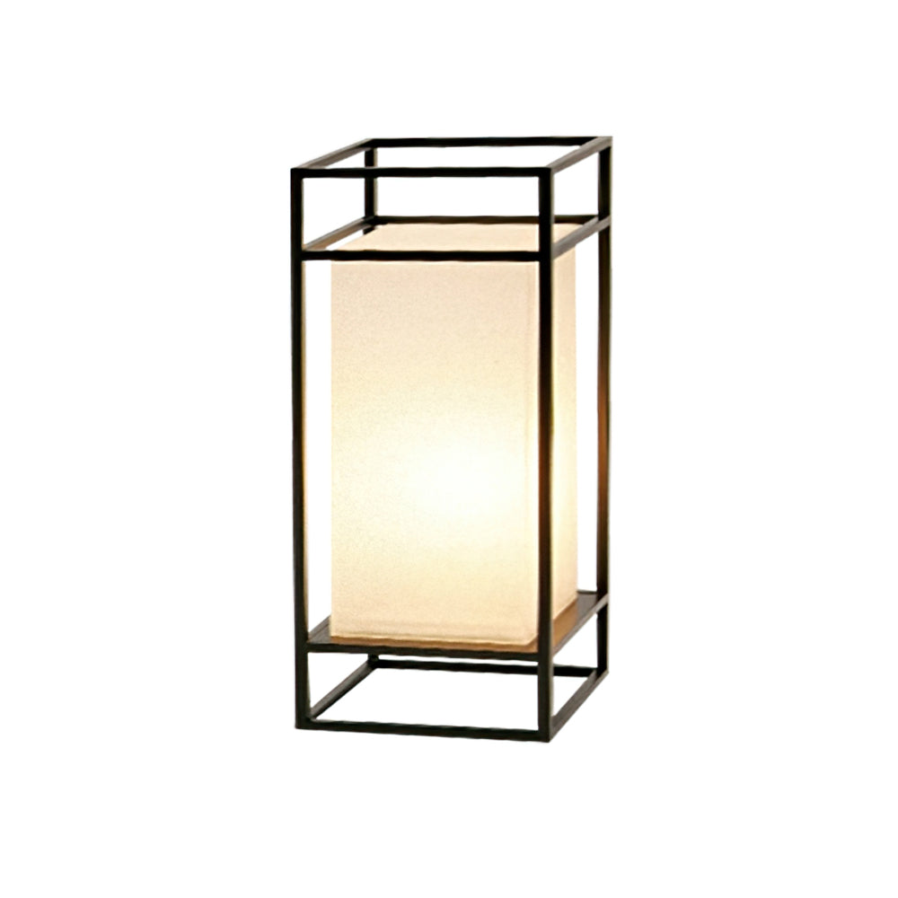 Architektoniczna lampa w formie latarni skrzynkowej | Ventumra