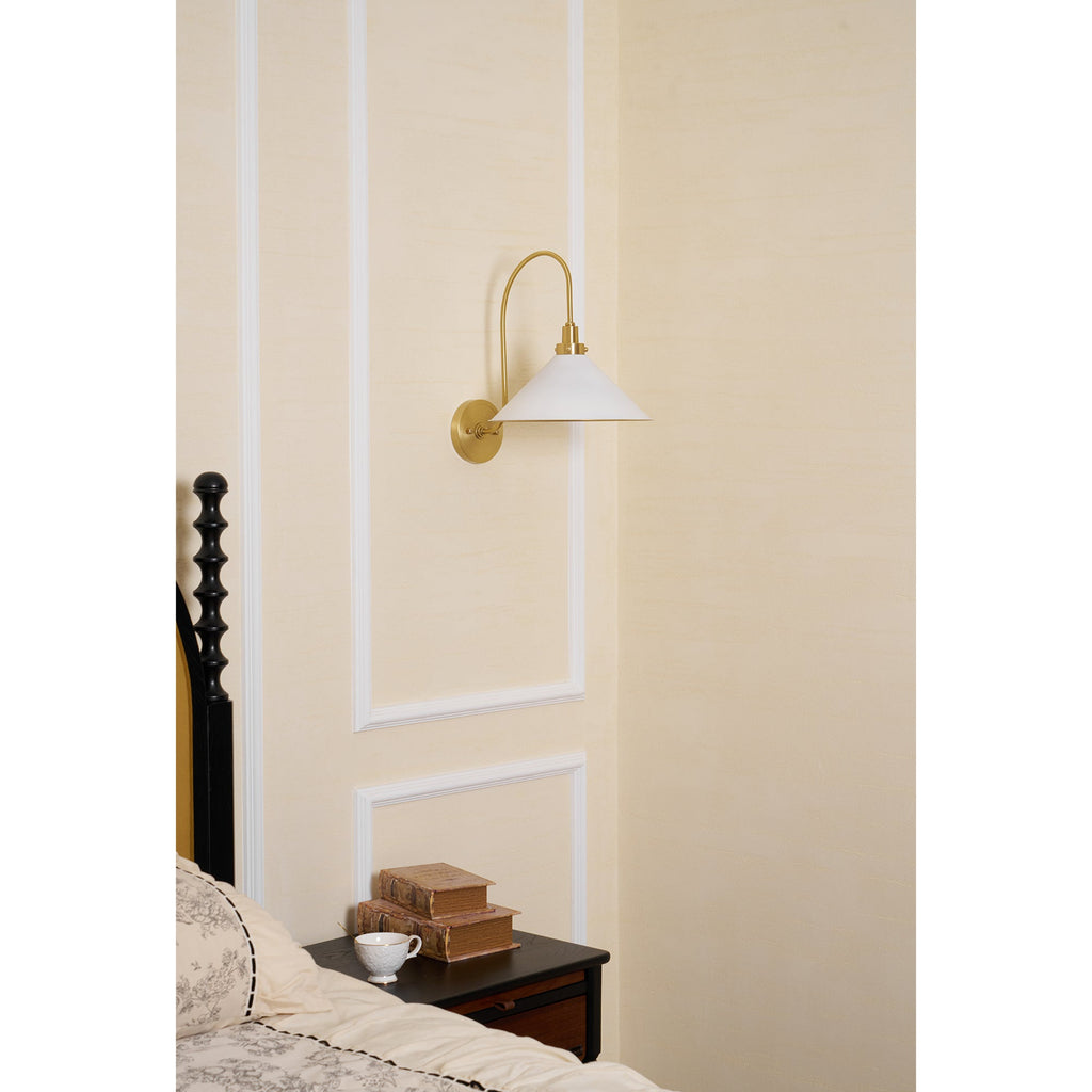 Arden Tapered Wall Sconce | Ventumra
