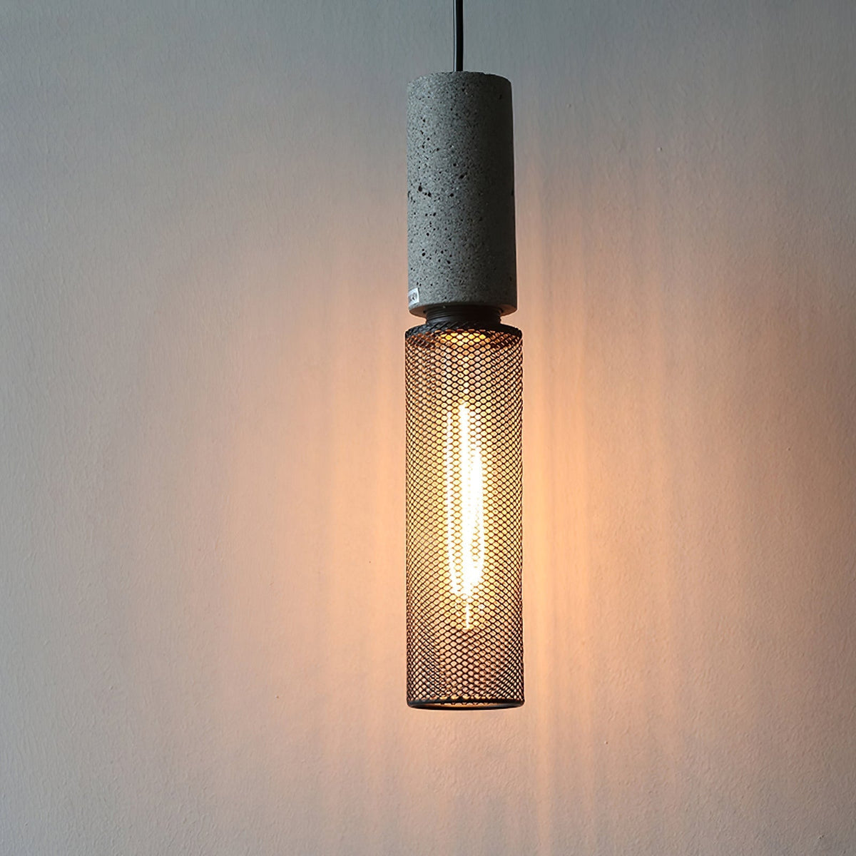 Mesh Cylinder Pendant Light | Ventumra