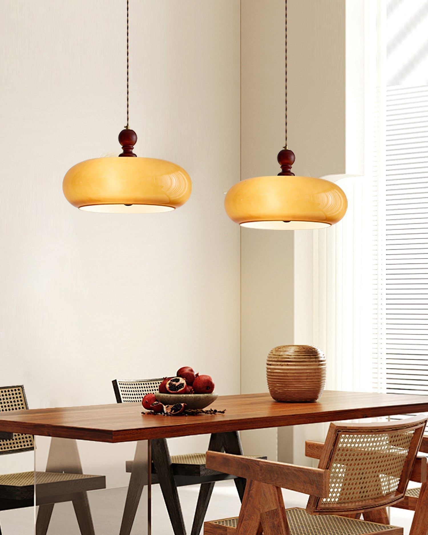 Eldom Amber Glass Shade Pendant Light | ventumra