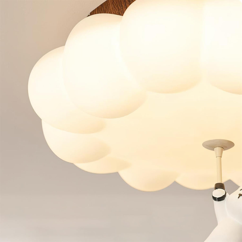 Quen Cute Cake Bear Ceiling Light | ventumra