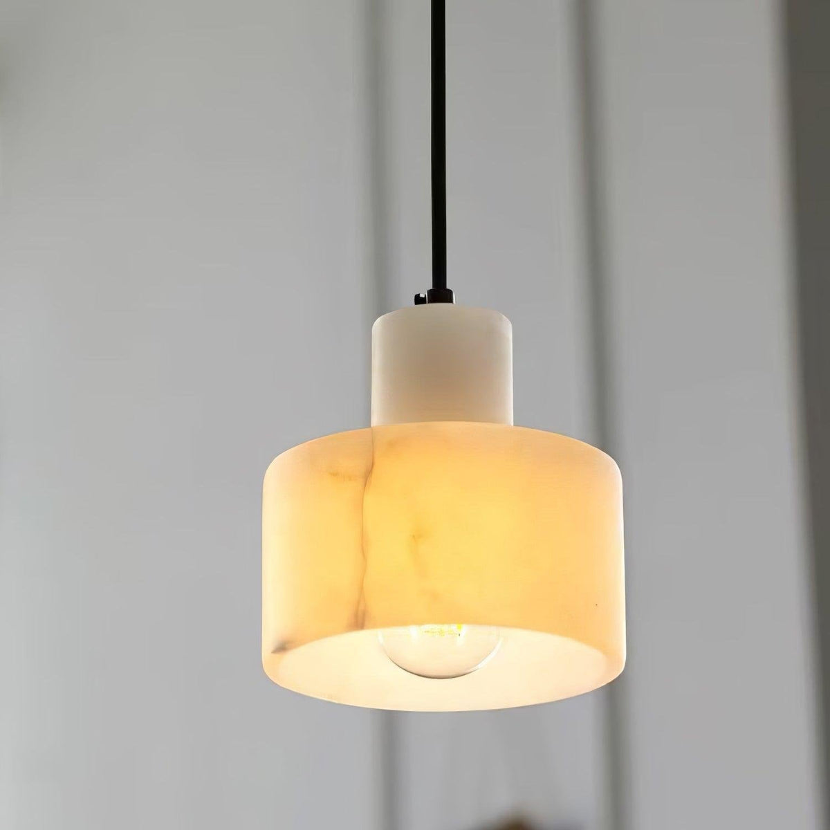 Nordic Alabaster Pendant Light | Ventumra