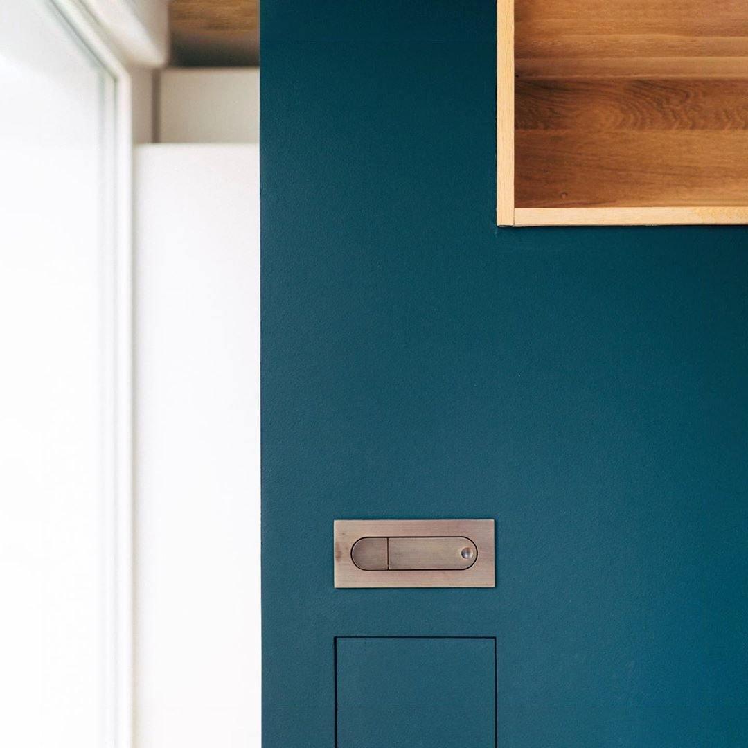 Elyra | Modern LED Bedside Wall Lamp With Ambient Backlight