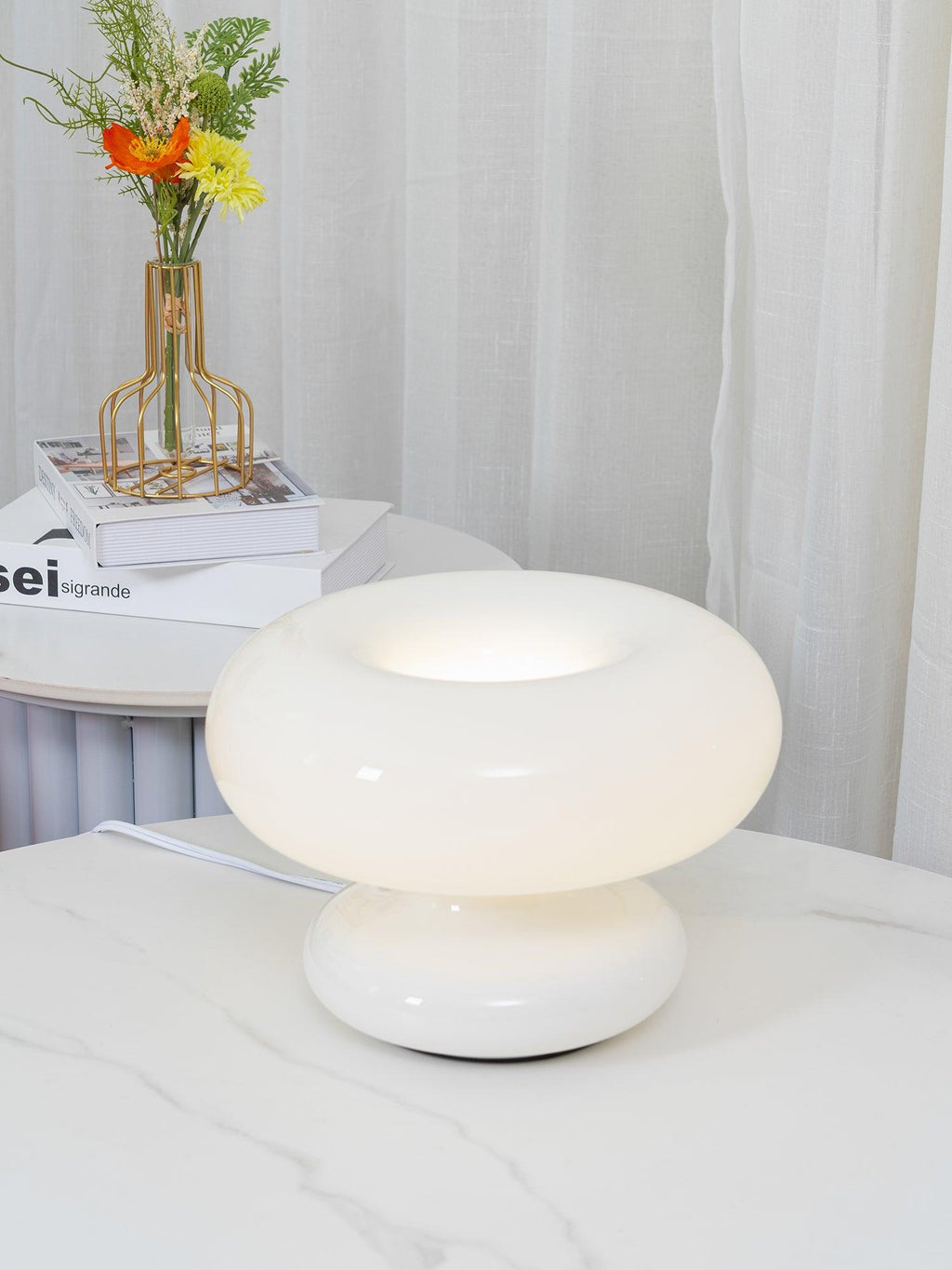 CirculaGlow Ring Lamp With Elegant Soft Ambient Light