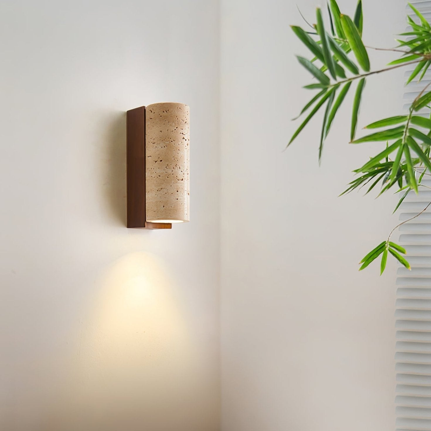 Nula Natural Travertine Wall Lamp | ventumra