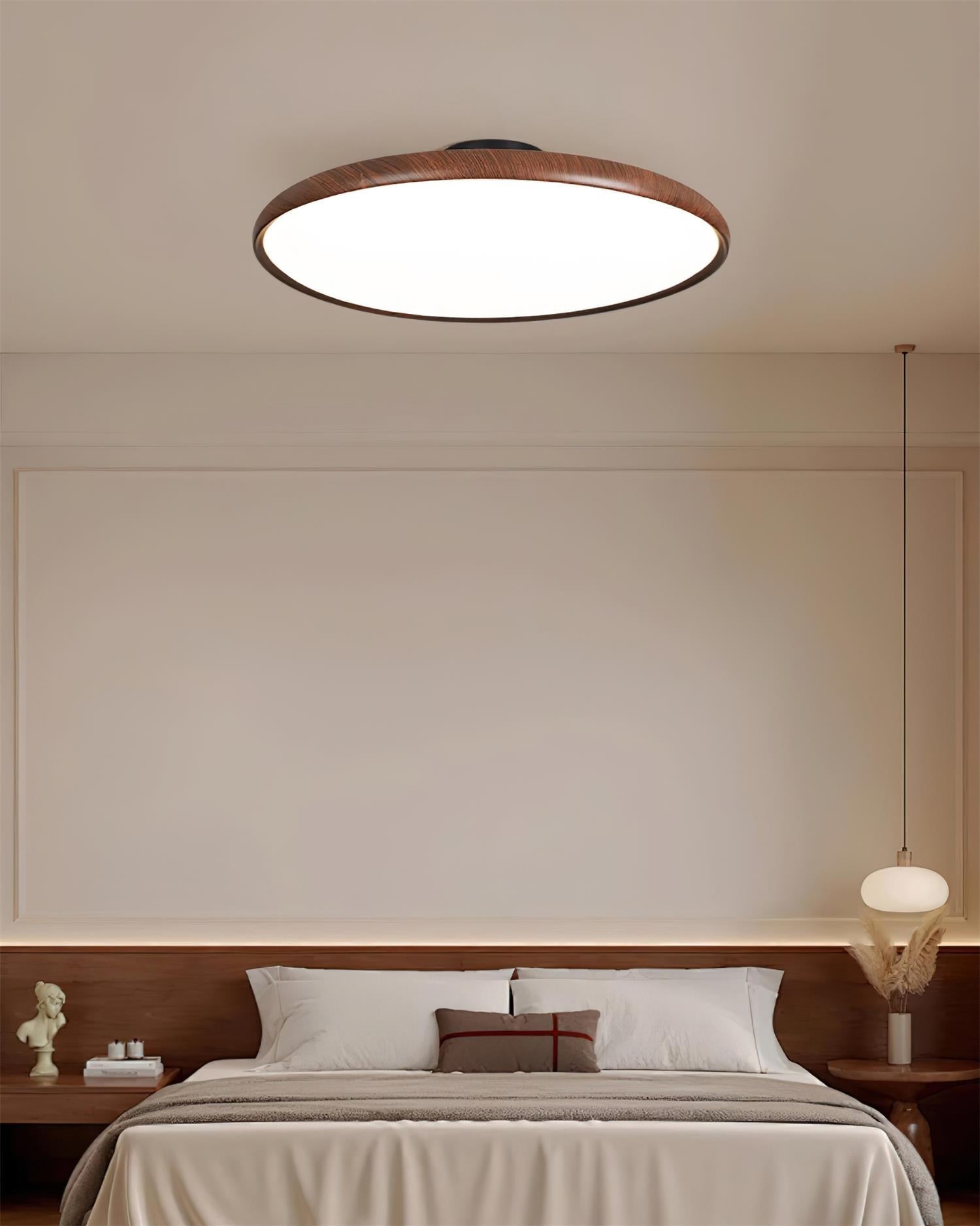 Cavelo Oval Semi-Flush Ceiling Light | ventumra