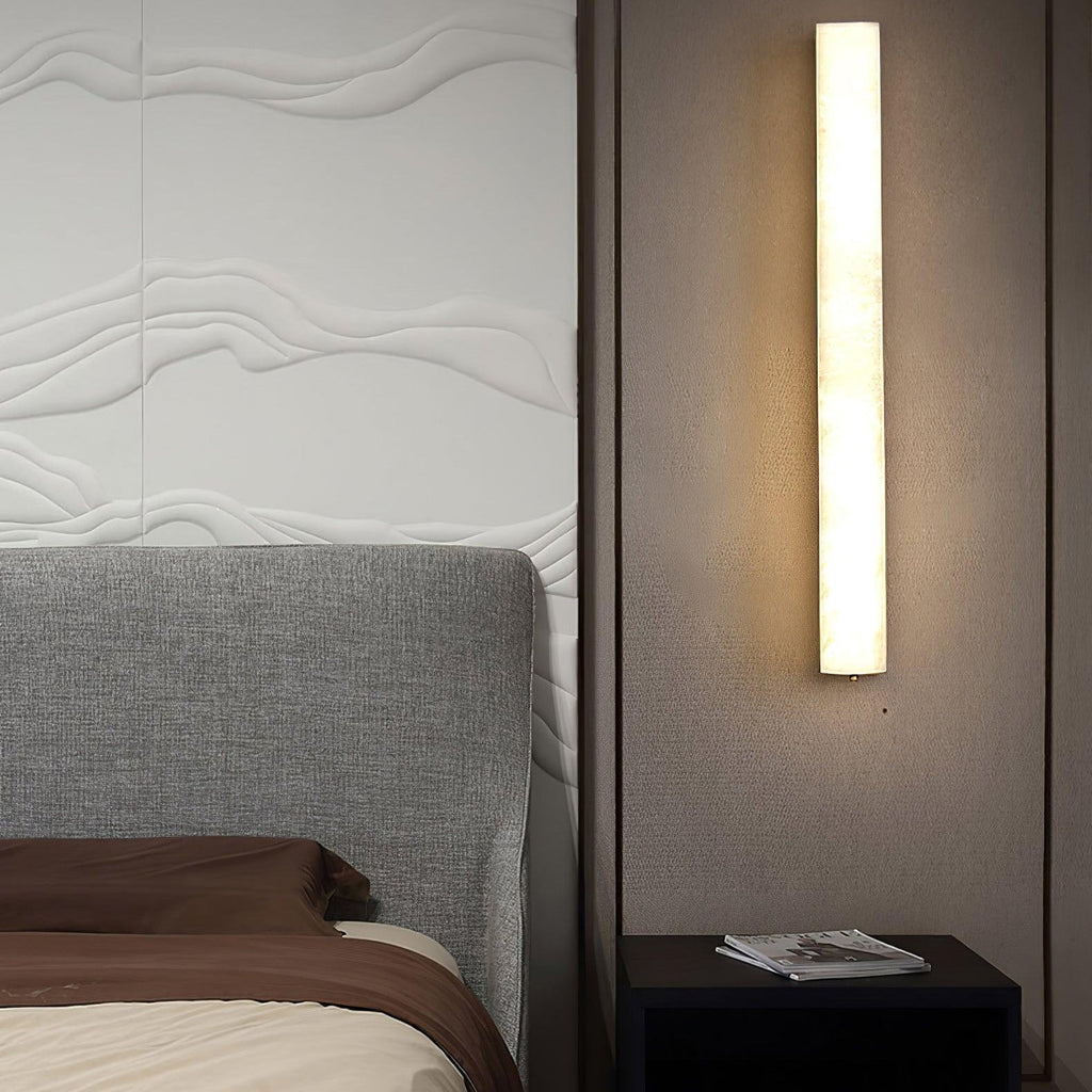 Isen Linear Brass Alabaster Wall Lamp | ventumra