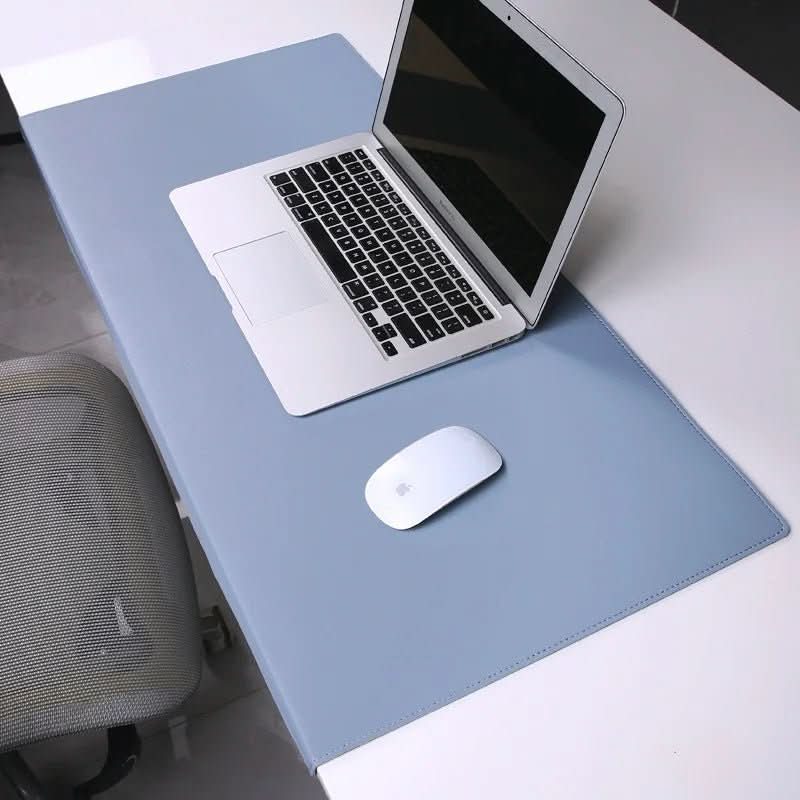 NimbusDesk Schreibtischunterlage aus Kunstleder – Ergonomisches Profil und Handgelenkstütze