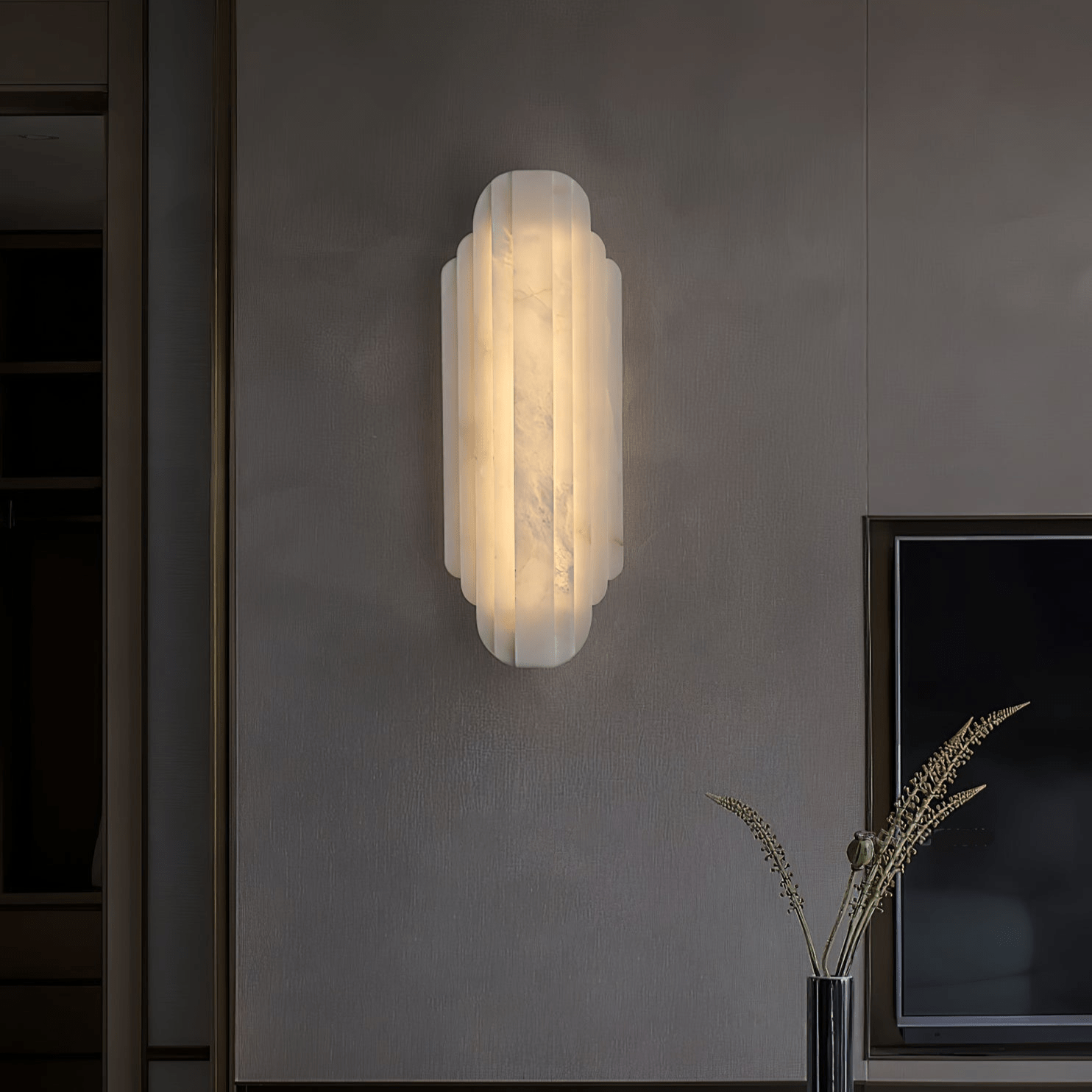 Avthaaris Art Deco Alabaster Wall Light | ventumra