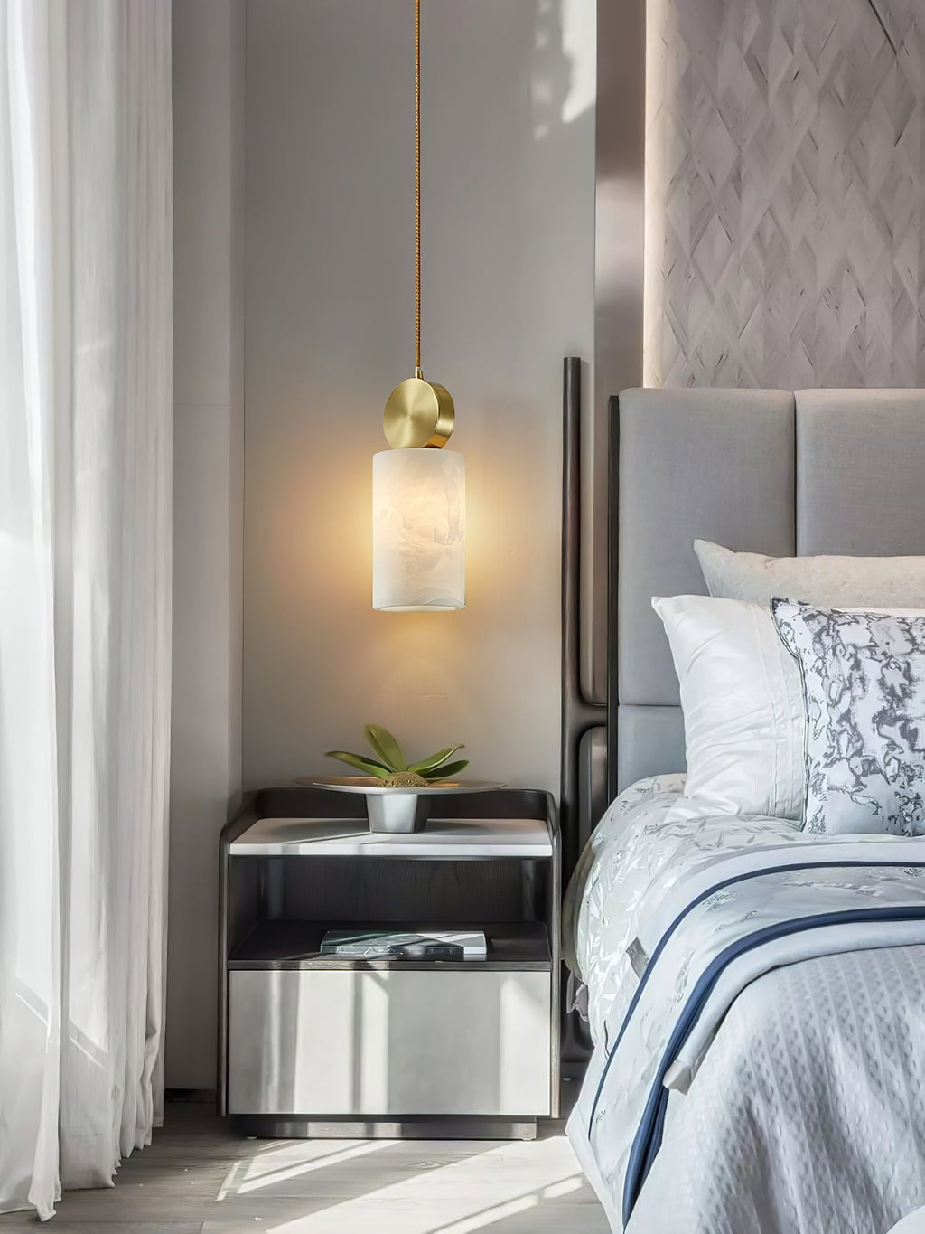 Etruscan Pendant Light Alabaster & Brass | ventumra