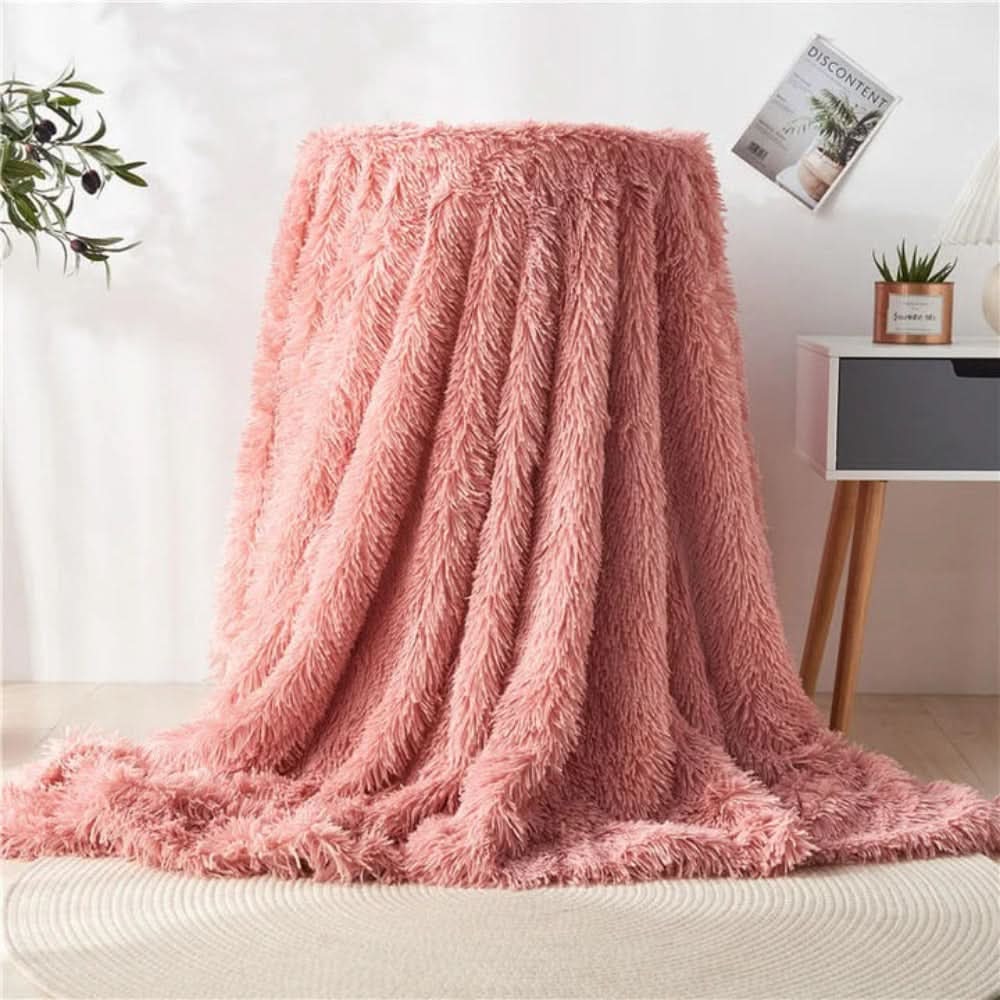 VelvetLush Coperta in ecopelliccia — Superficie morbida e testurizzata, trattiene il calore