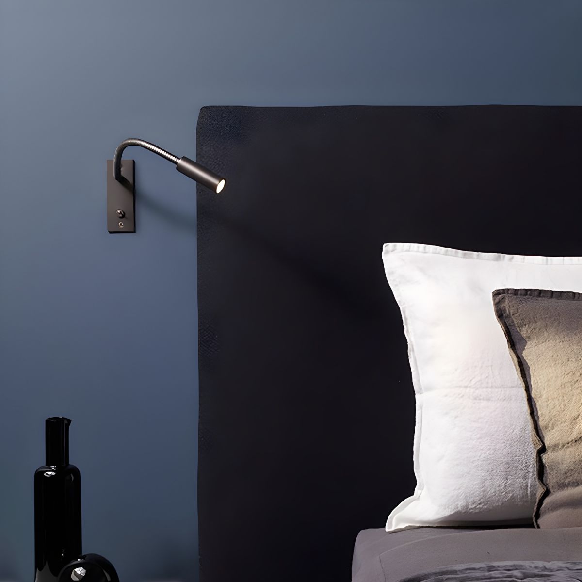 Adjustable LED Gooseneck Wall Light | Ventumra