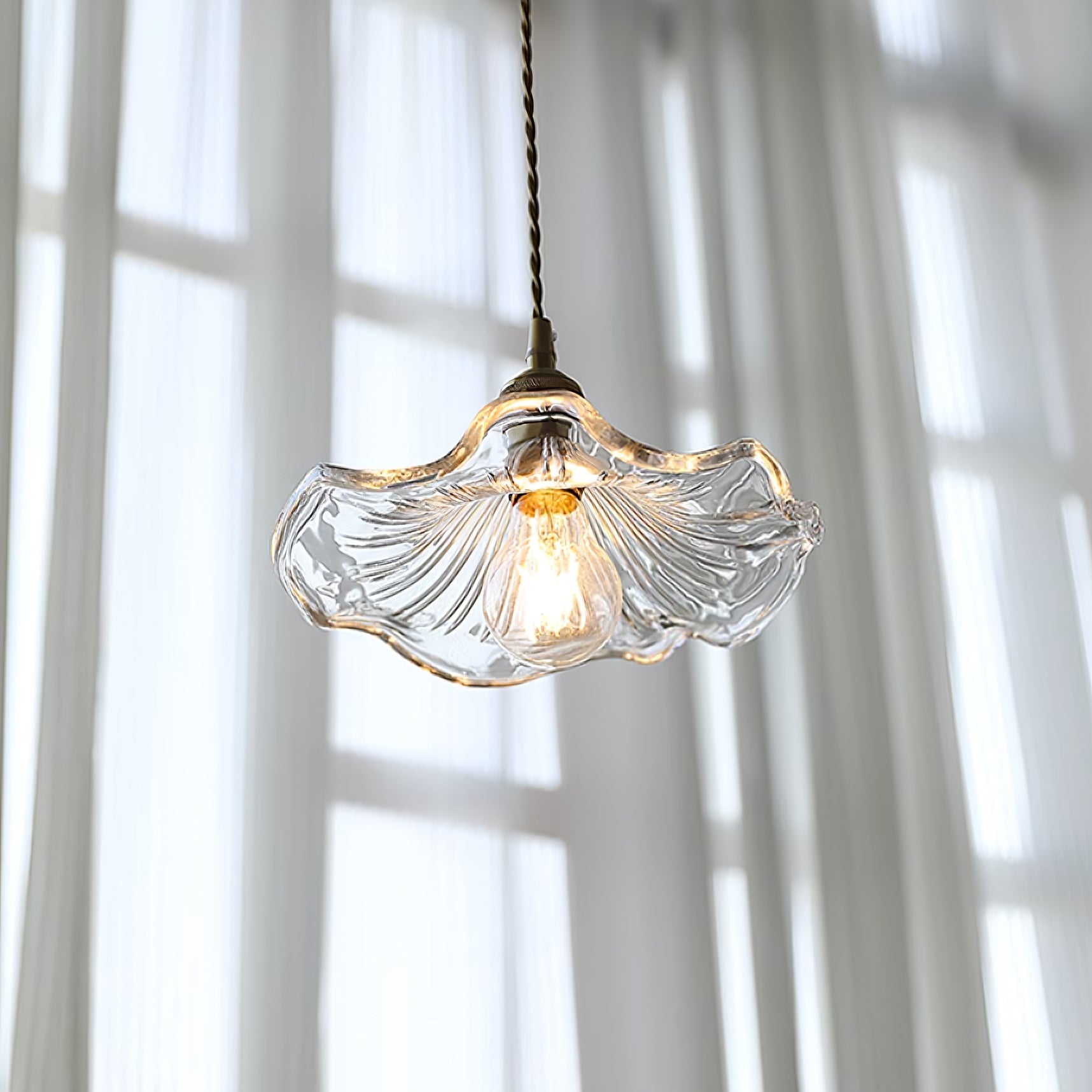 Calia Flower-lampe i glass for tak/oppheng | ventumra