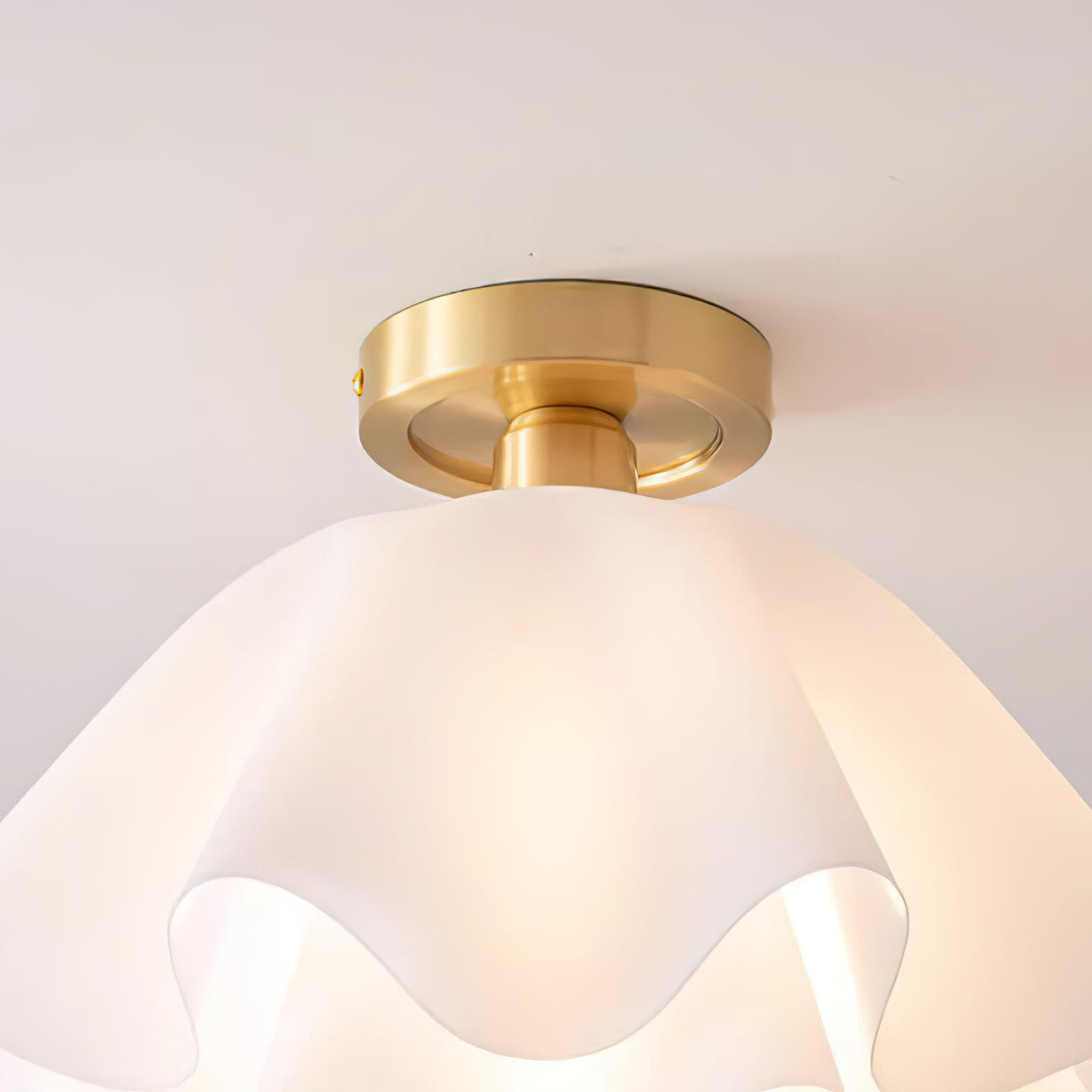 Menro Ceiling Light Flower-Shape | ventumra