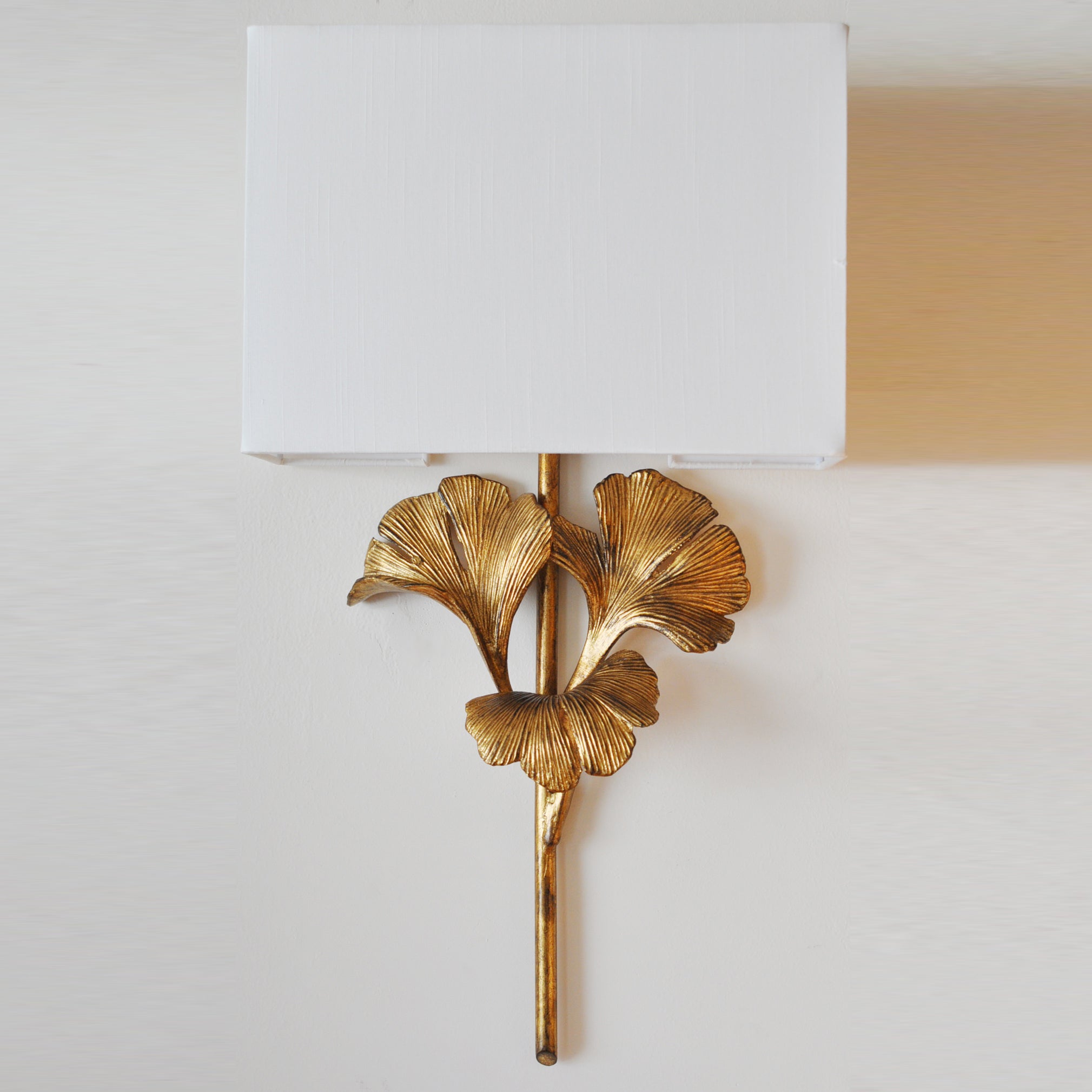 Daisy Wall Lamp Ginkgo Leaf | ventumra