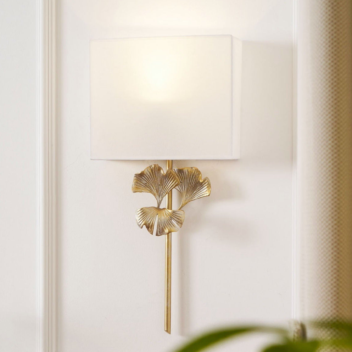 Daisy Wall Lamp Ginkgo Leaf | ventumra