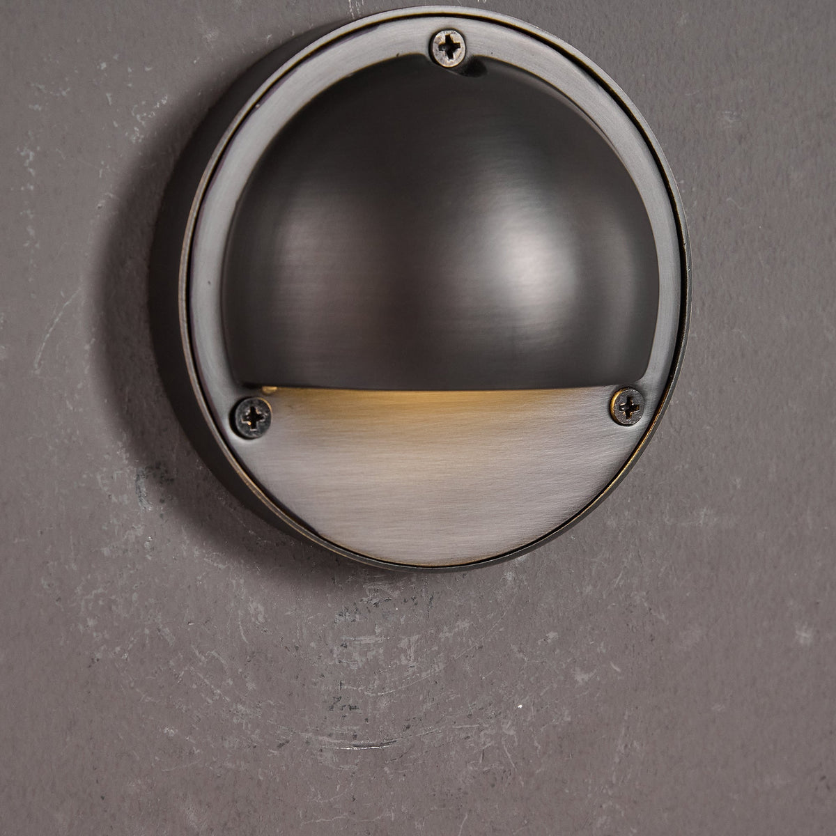 Regency Shield Wall Light | Ventumra