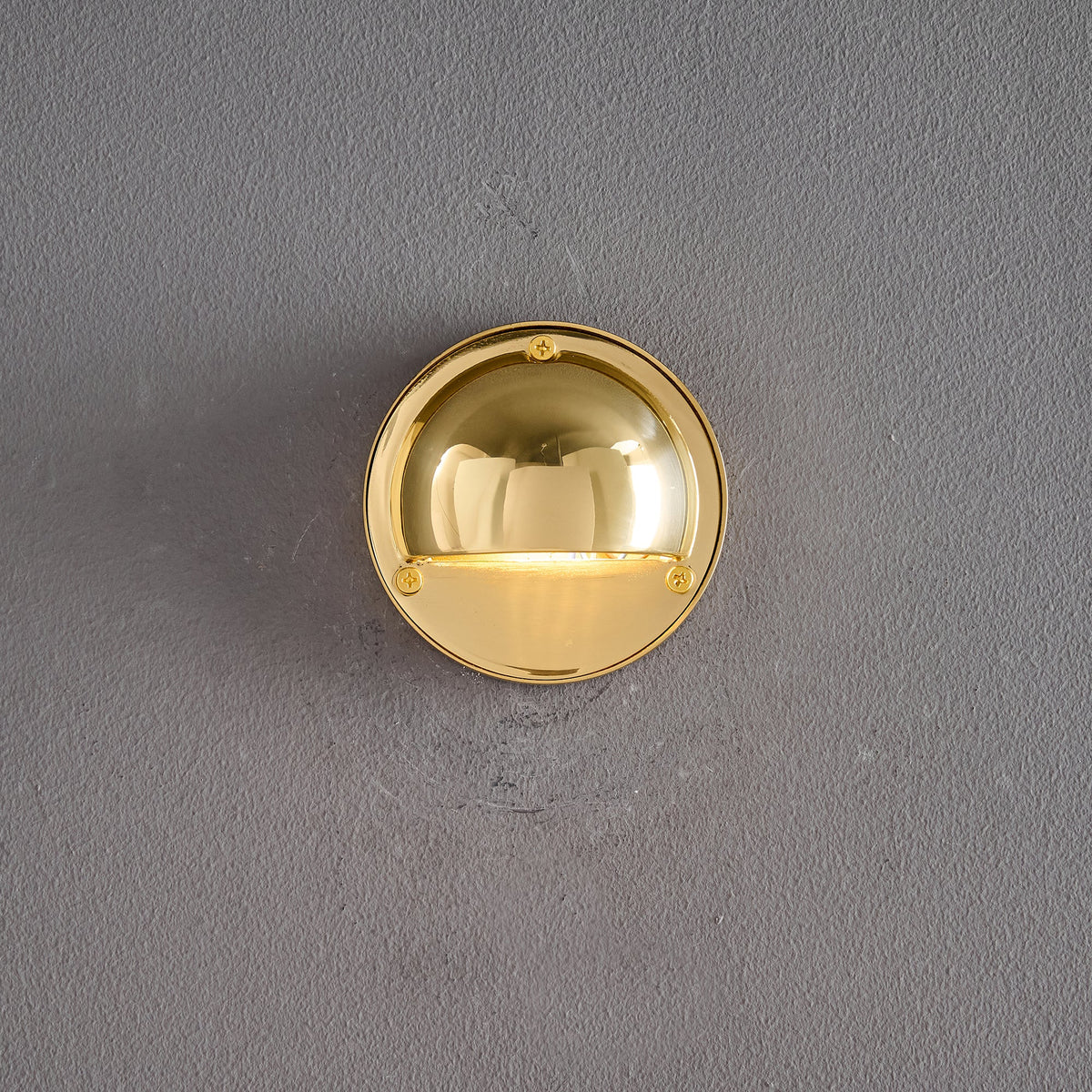 Regency Shield Wall Light | Ventumra