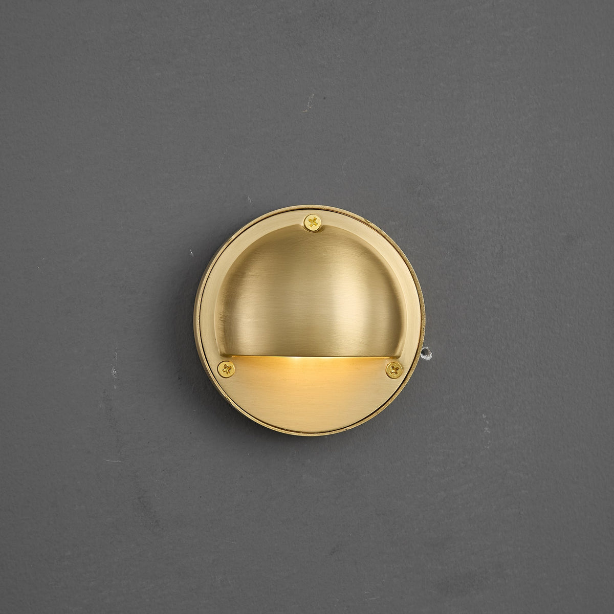 Regency Shield Wall Light | Ventumra