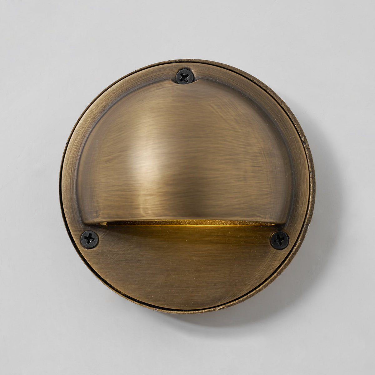 Regency Shield Wall Light | Ventumra