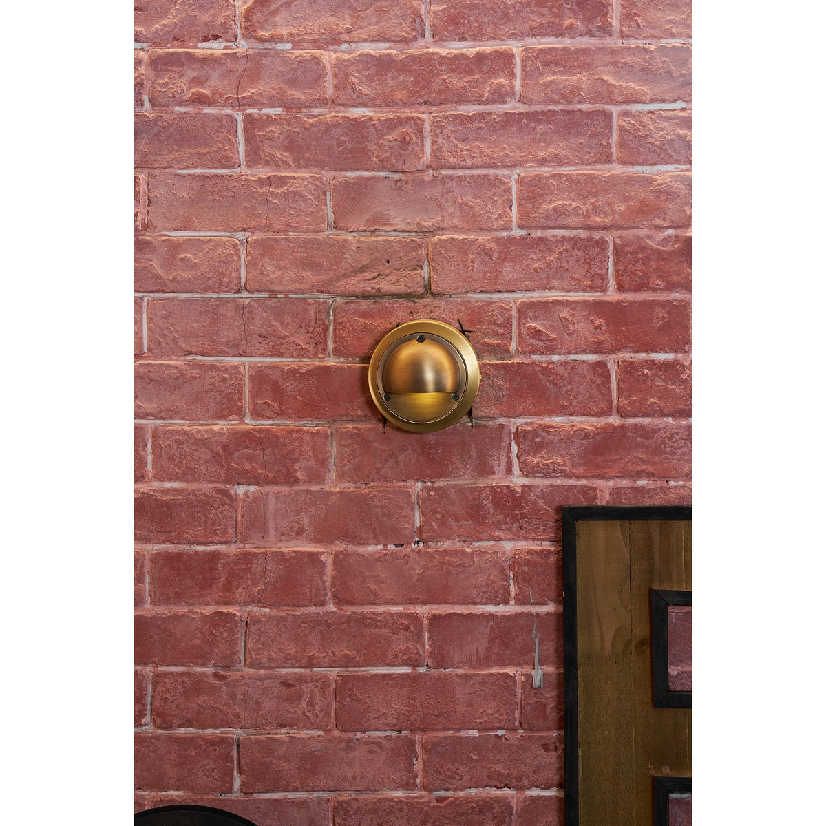 Regency Shield Wall Light | Ventumra
