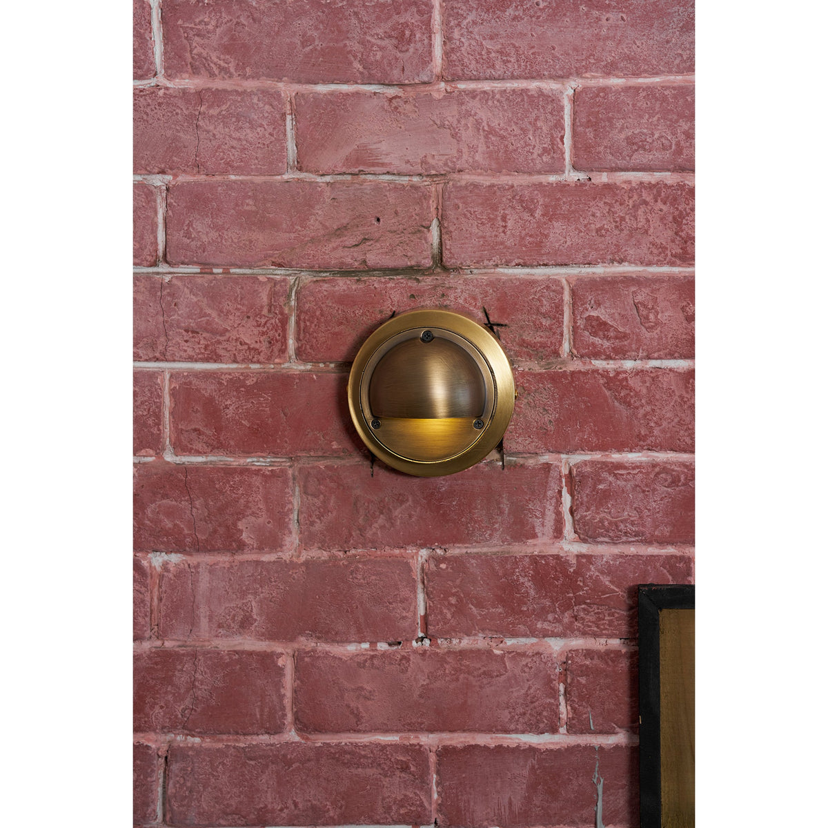 Regency Shield Wall Light | Ventumra