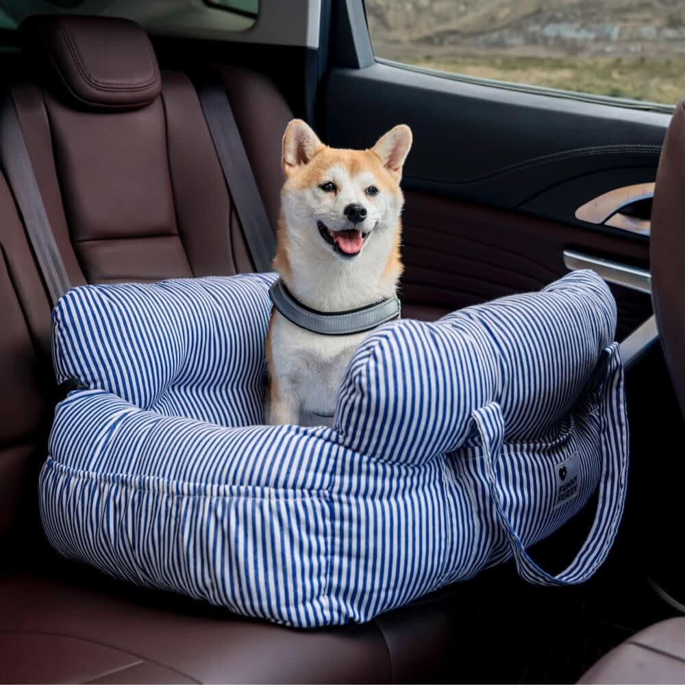 CozyTrail Hundeautositzbett – Sicherheitsgurt, rutschfeste Unterseite, Design mit Erhöhungskissen