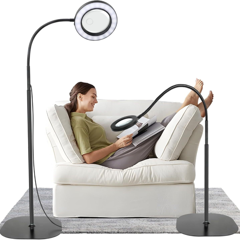 LED Magnifying Lamp — 20x Magnification, 6-Inch Lens, 36 LEDs