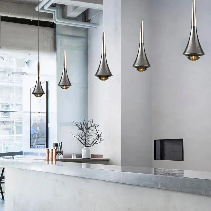 Lyrae | Silver-Plated Pendant Light For Modern Interiors