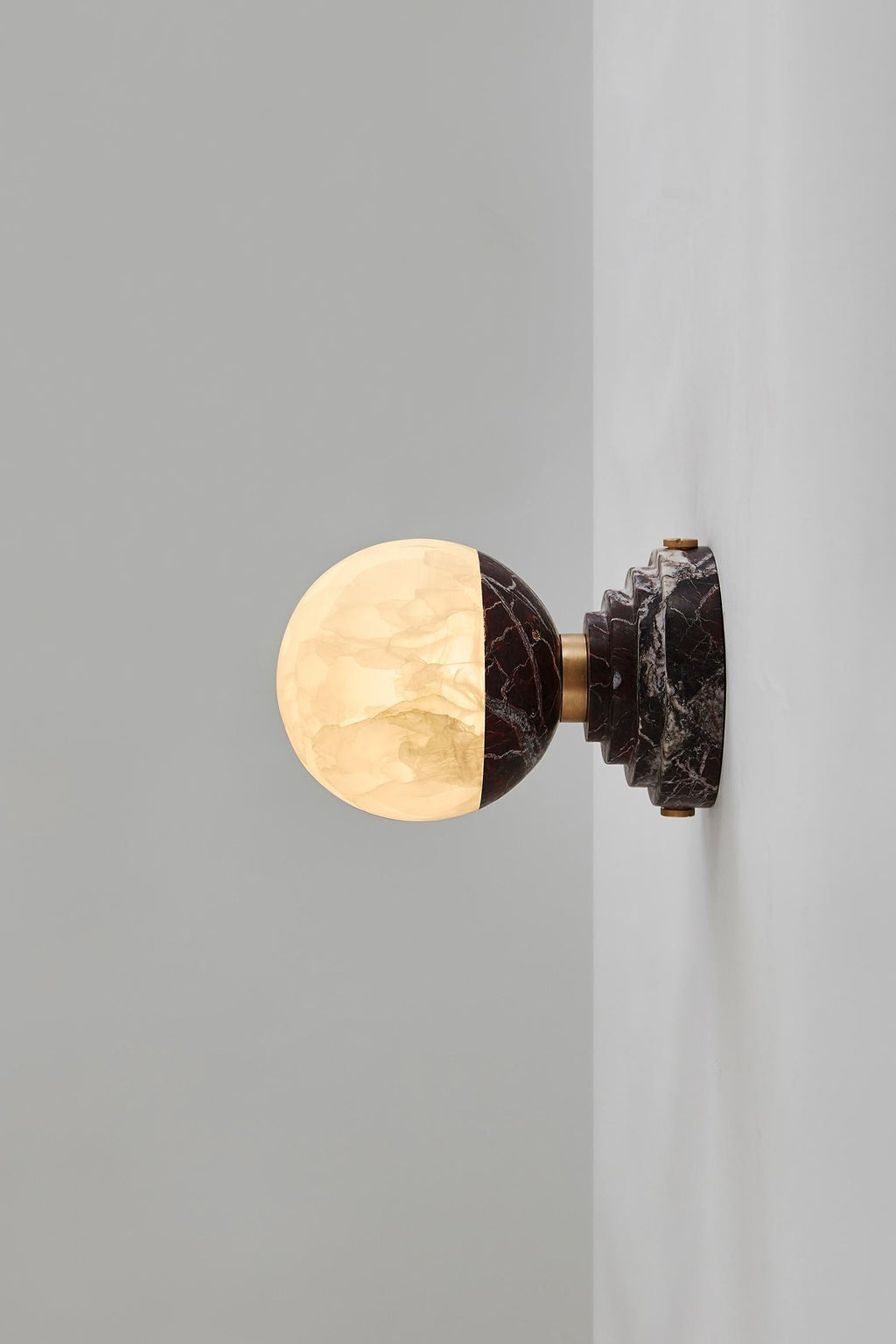 Art Deco Marble Wall Sconce | Ventumra