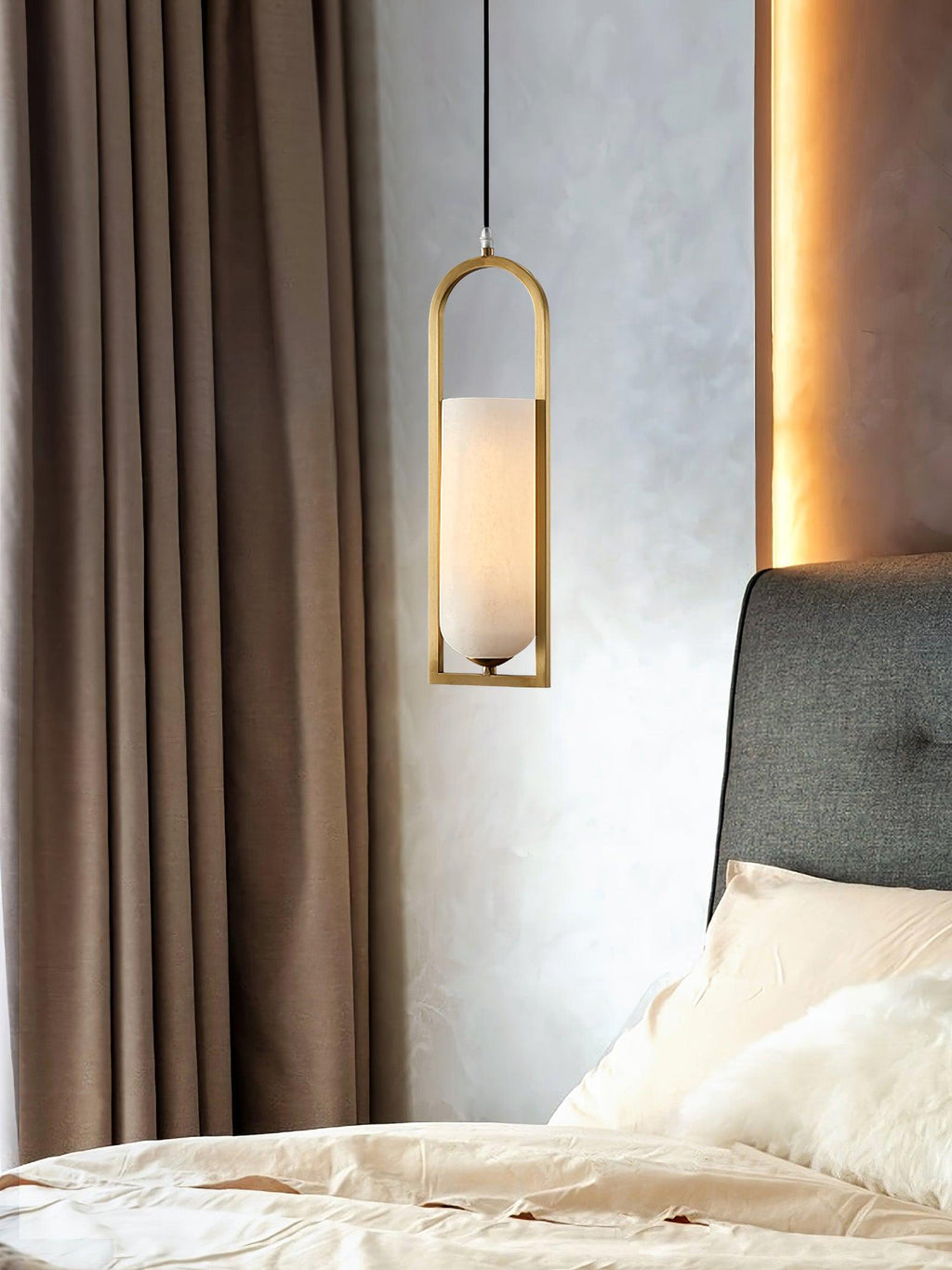 Aethyn Arch Alabaster Pendant Light | ventumra