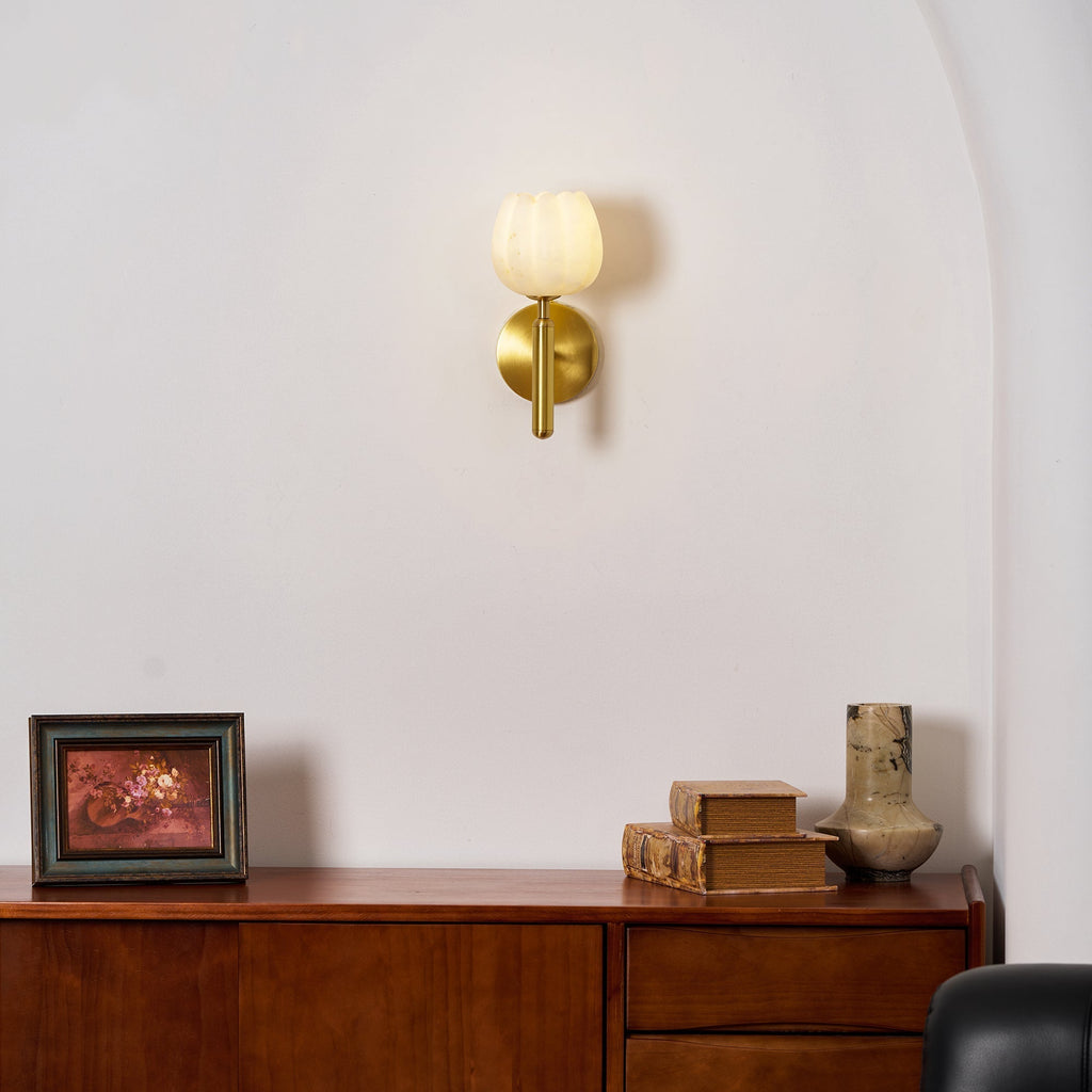Art Nouveau Tulip Wall Sconce | Ventumra