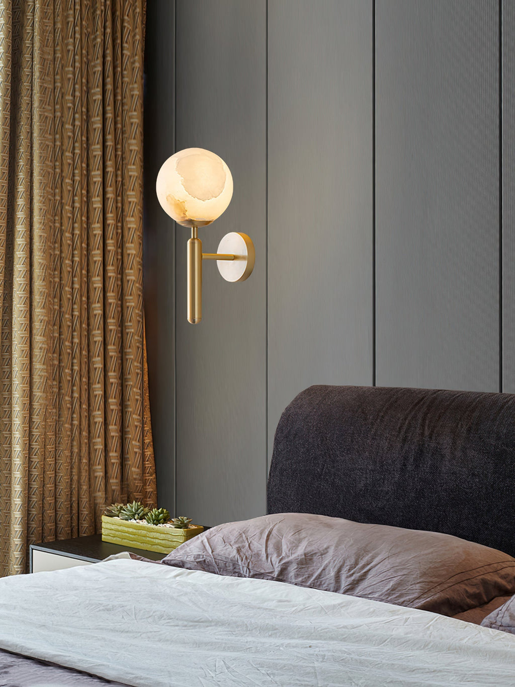 Art Nouveau Tulip Wall Sconce | Ventumra