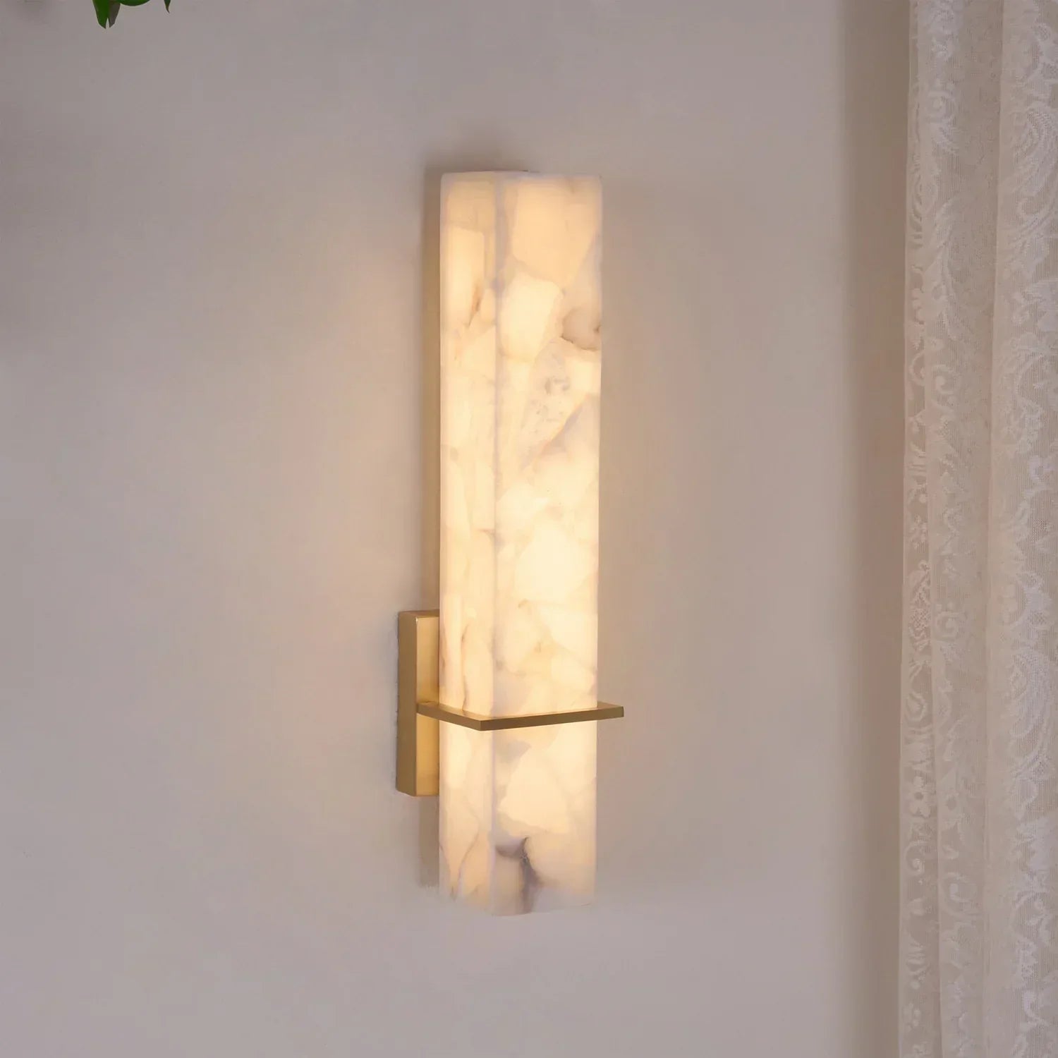 Applique murale Ritta Blanc albâtre laiton Cuboïde moderne | ventumra