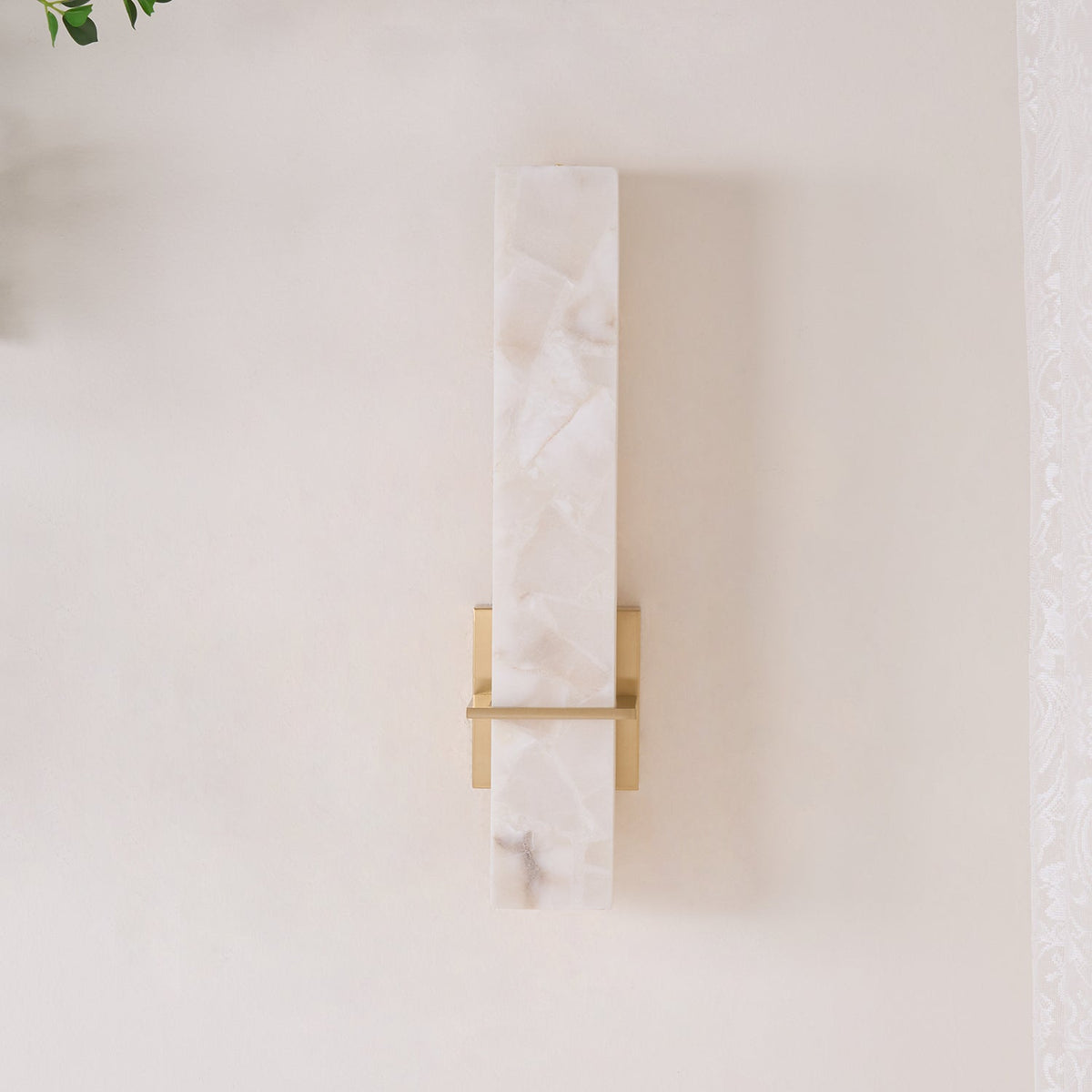 Applique murale Ritta Blanc albâtre laiton Cuboïde moderne | ventumra