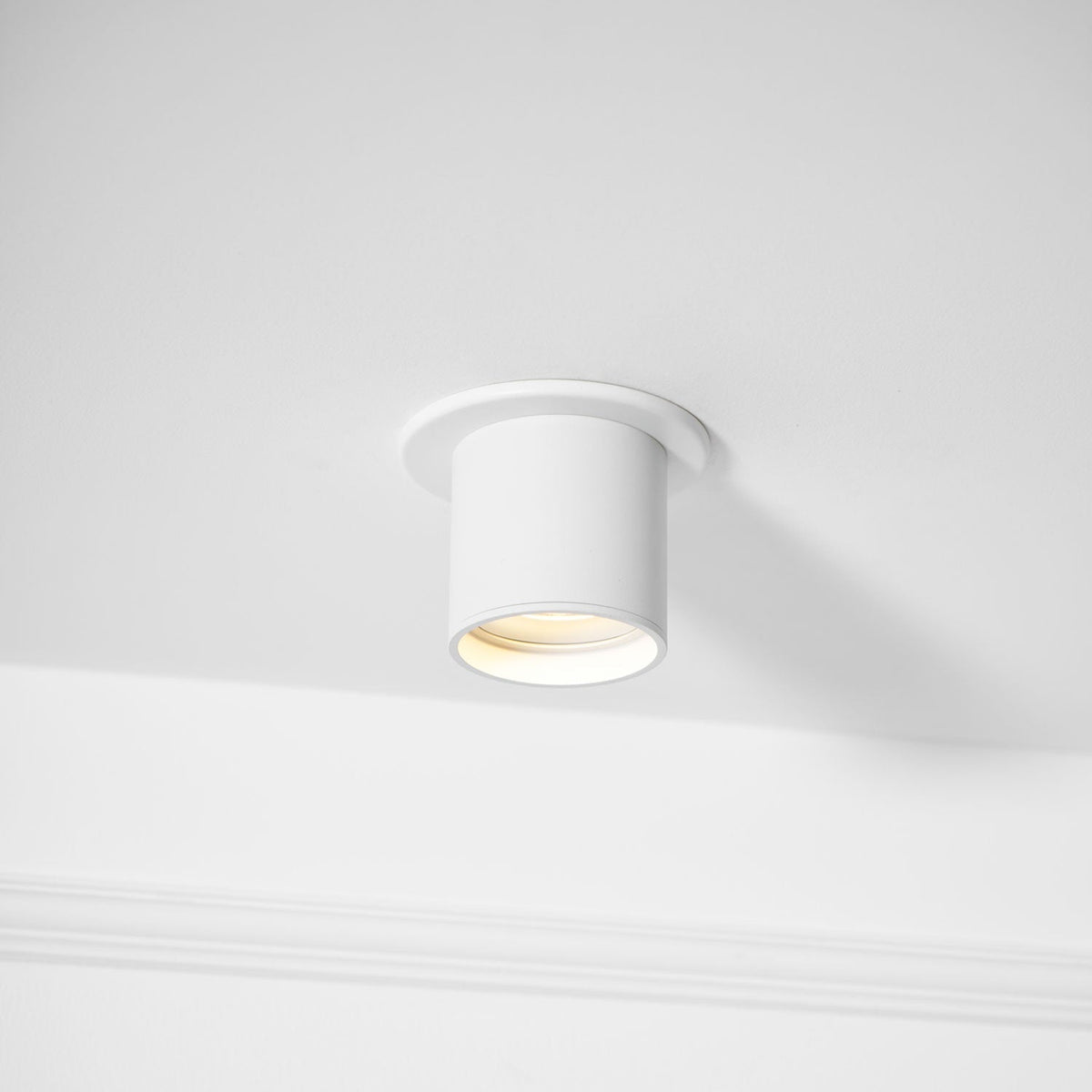 Vireon Modern Spot Ceiling Light | Ventumra