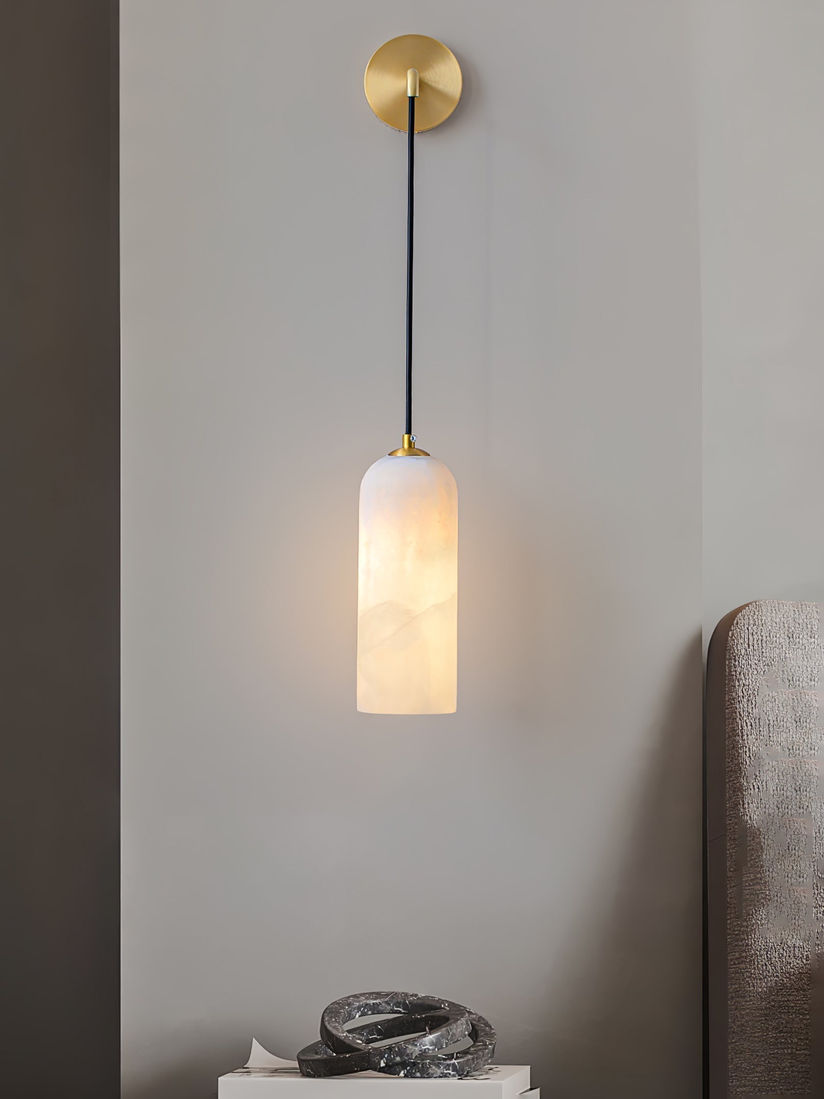 Vaelara Pendant Alabaster Wall Light | ventumra