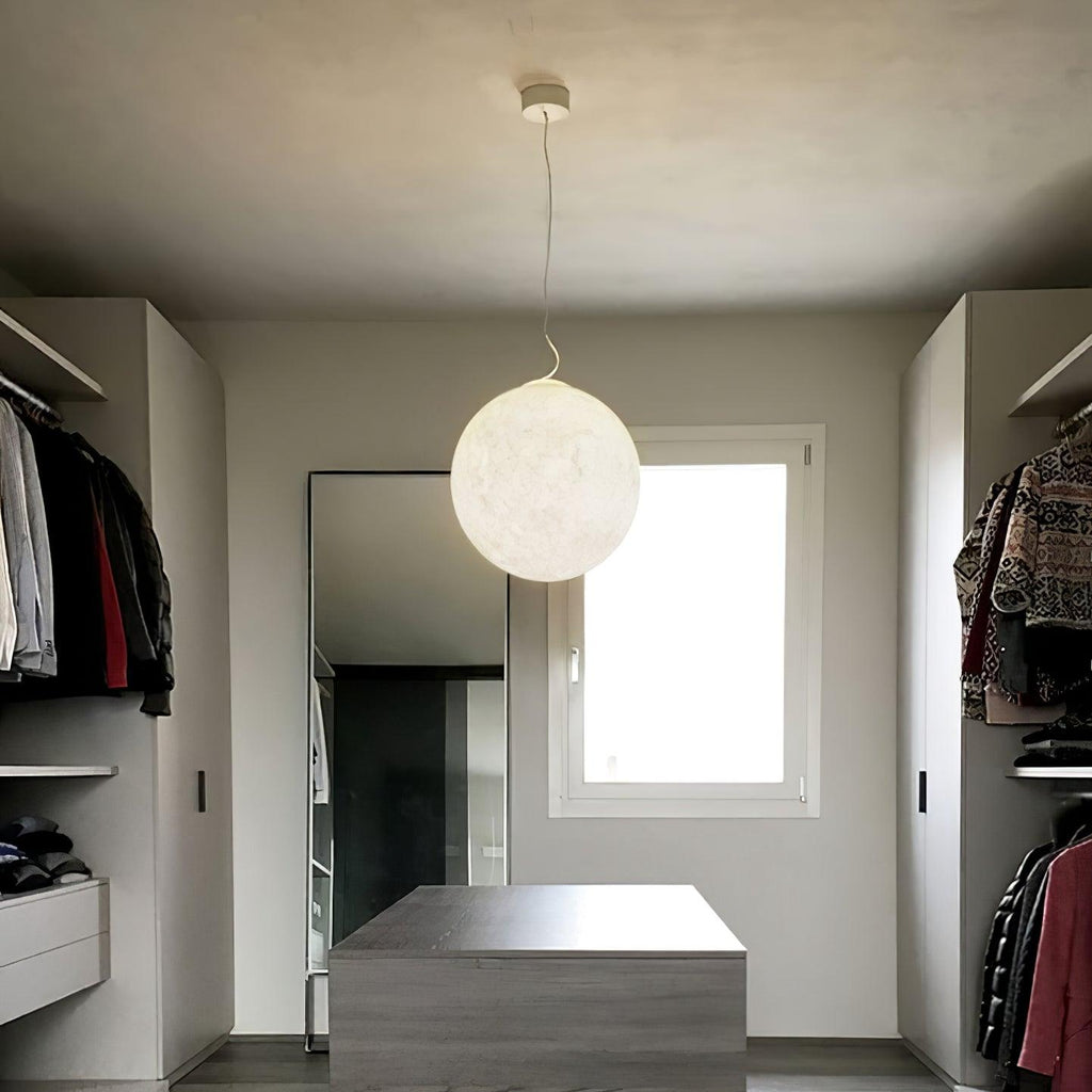 Lunara  Moon Pendant Lamp | ventumra