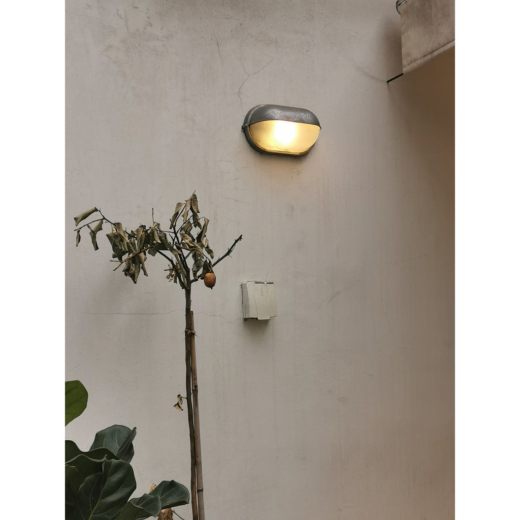 Industrial Bulkhead Wall Light | Ventumra