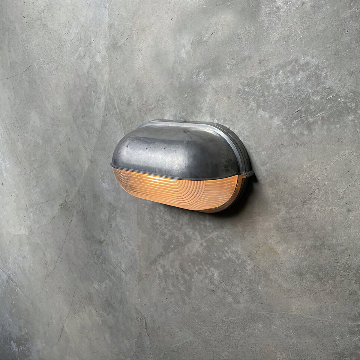 Industrial Bulkhead Wall Light | Ventumra