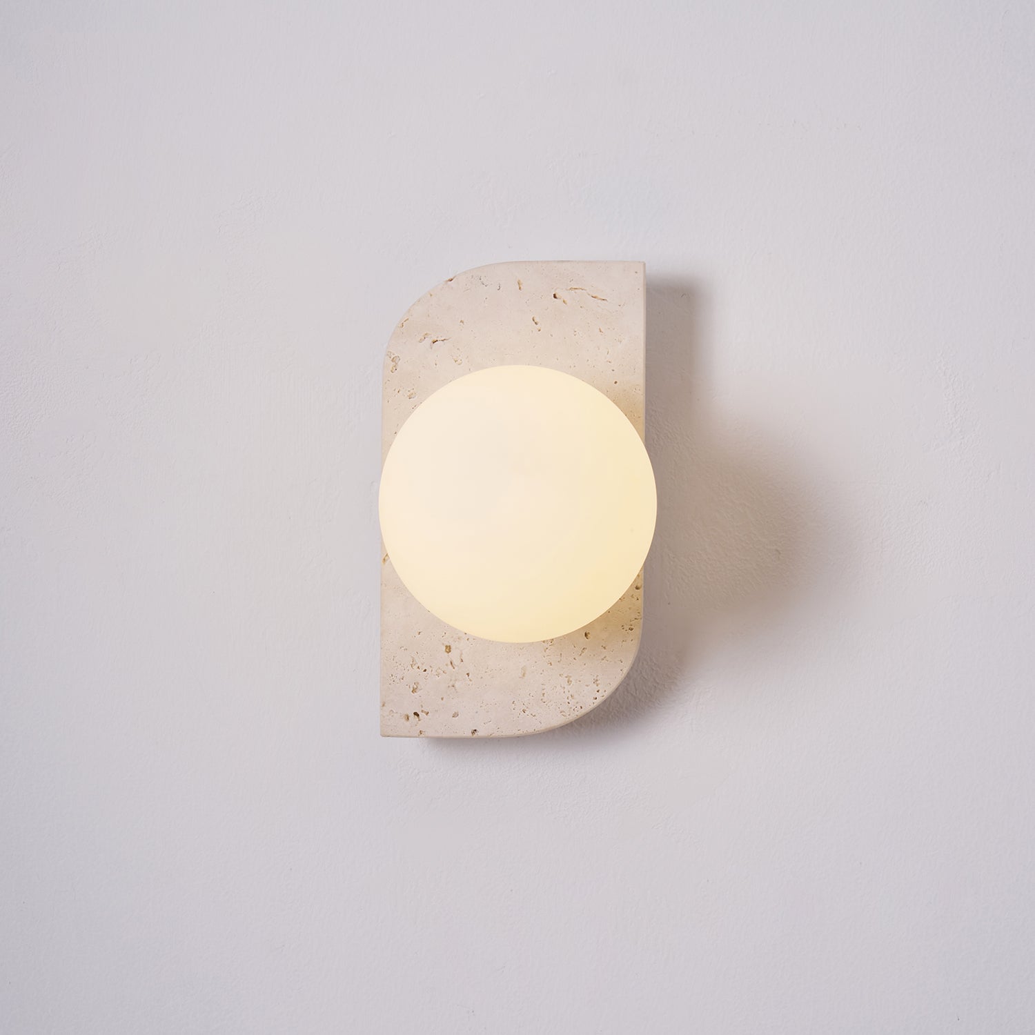 Ritta Travertine Wall Lamp | ventumra