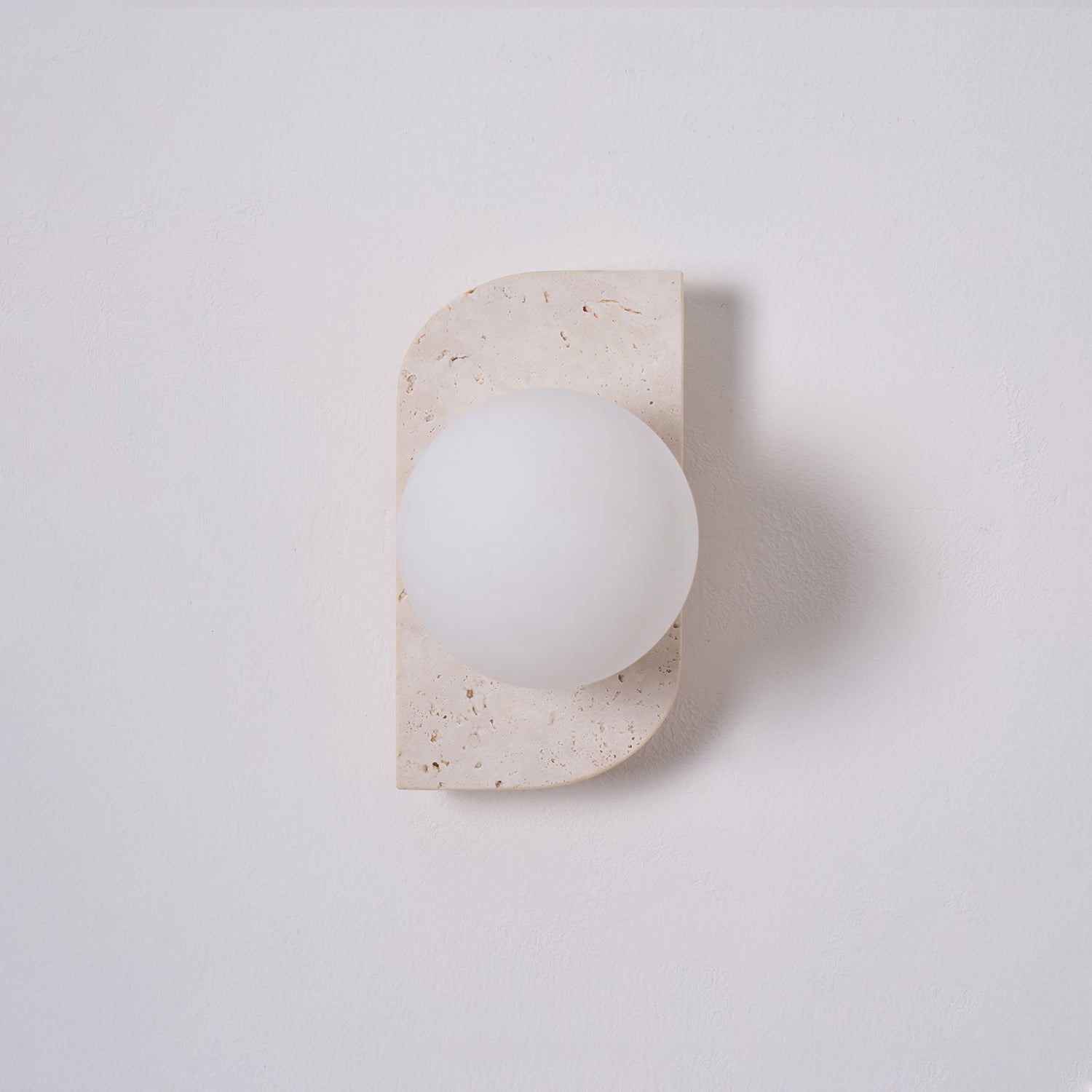 Ritta Travertine Wall Lamp | ventumra
