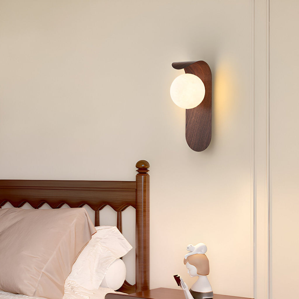 Arden Orb Wall Sconce | Ventumra