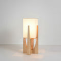 Skulpturell gulvlampe i wabi sabi-stil | Ventumra