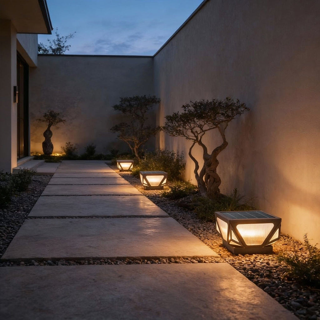 Veltrique Geometric Gate Pillar Light | Ventumra
