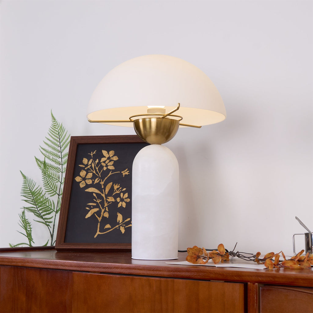 Vellum Alabaster Table Lamp | Ventumra