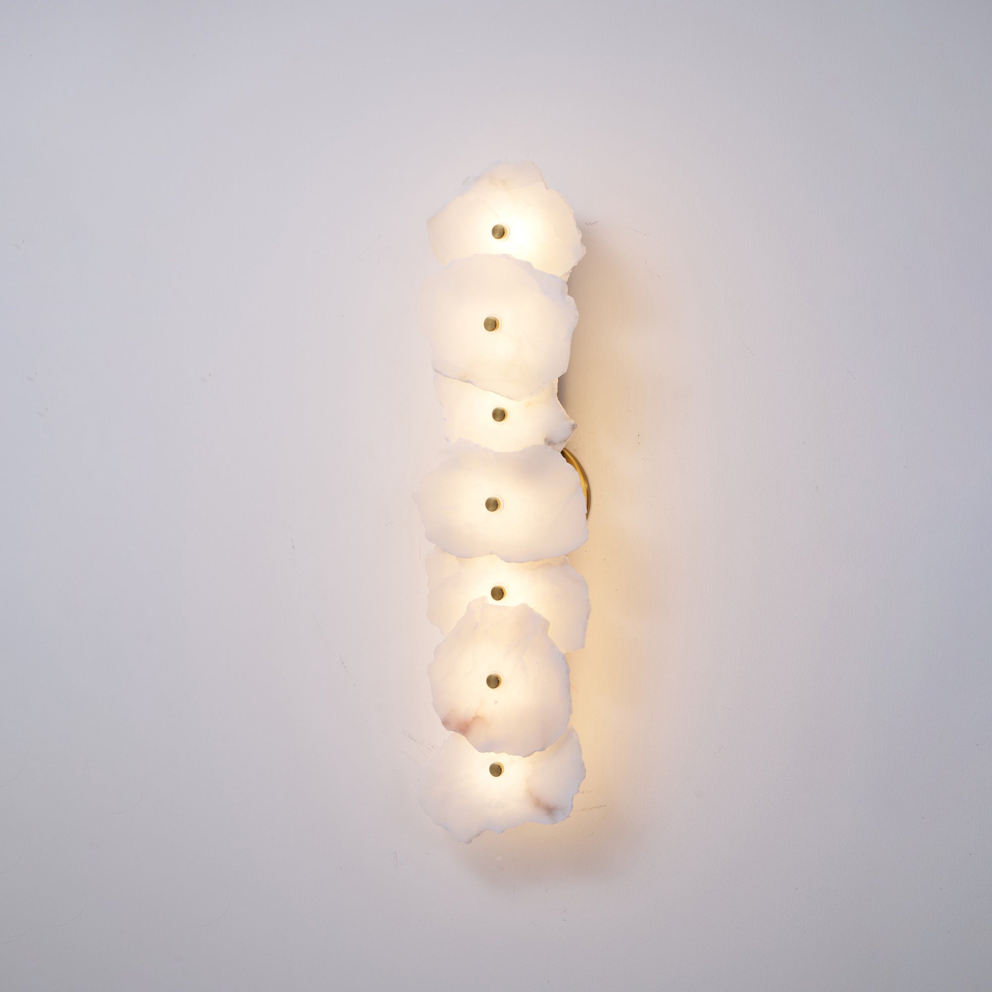 Cevra Alabaster Bloemwandlamp | ventumra