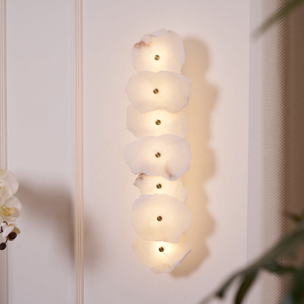 Cevra Alabaster Bloemwandlamp | ventumra