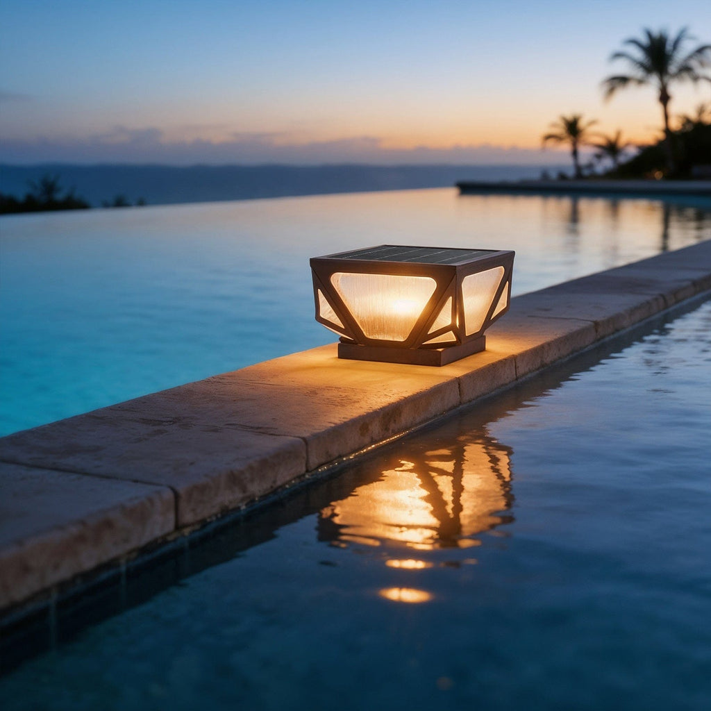Veltrique Geometric Gate Pillar Light | Ventumra