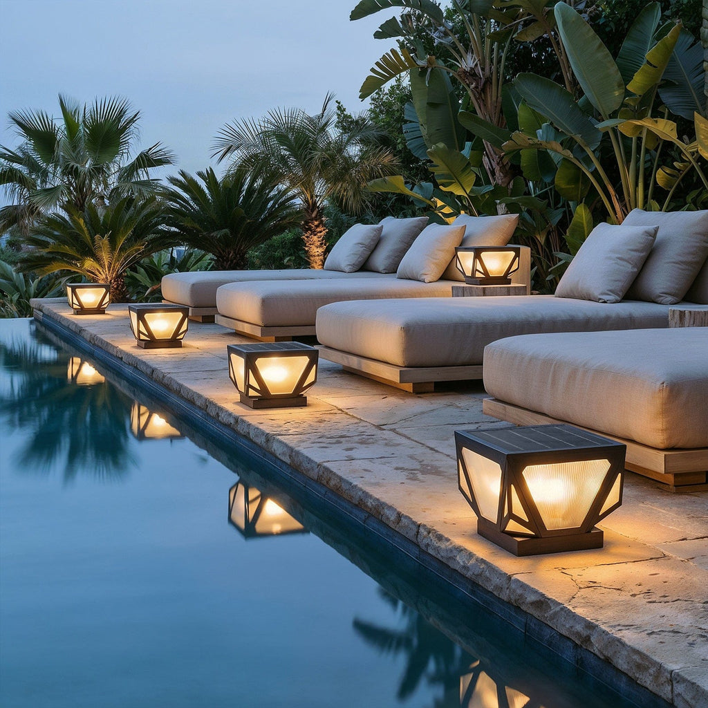 Veltrique Geometric Gate Pillar Light | Ventumra
